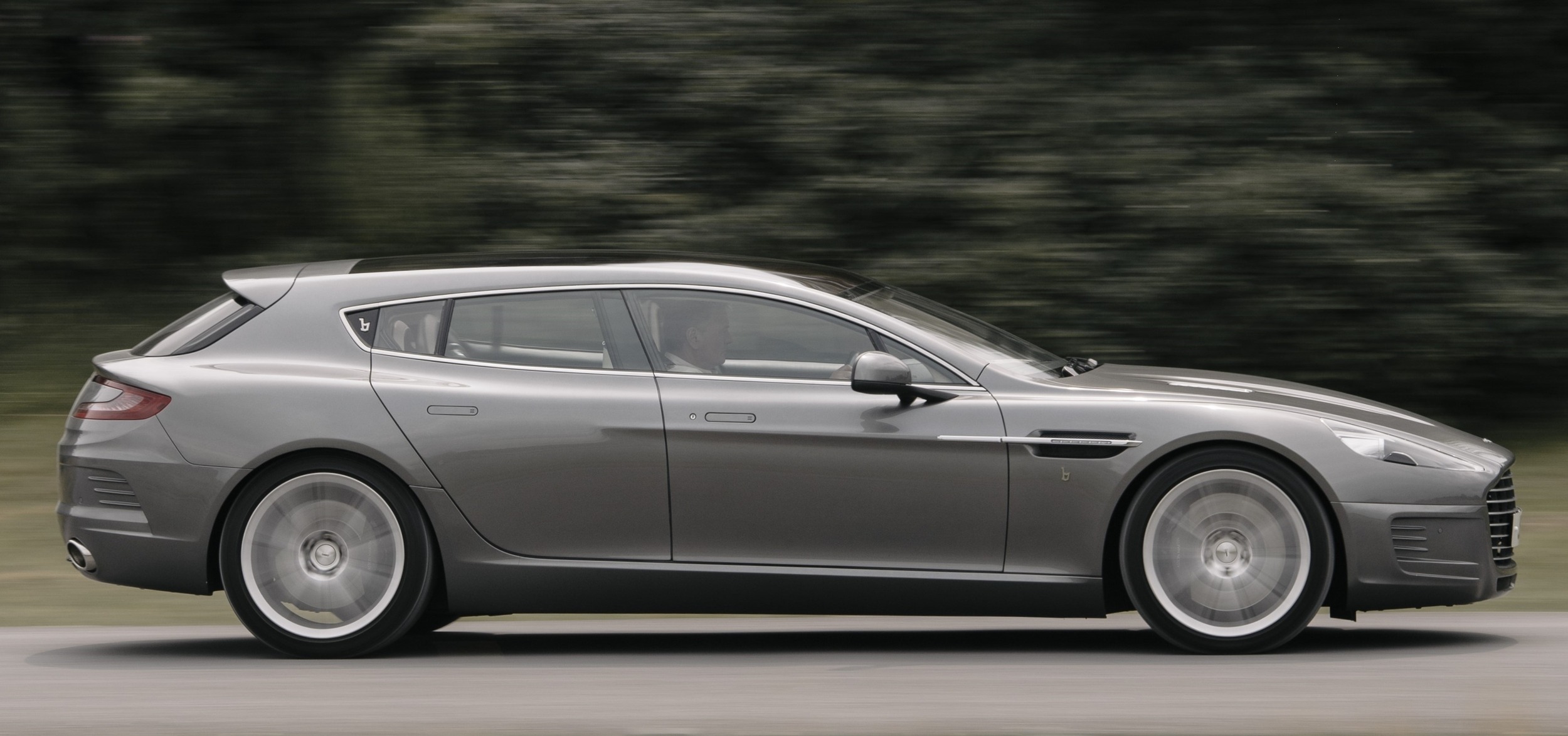 Aston Martin Rapide Shooting Brake Bertone - 21