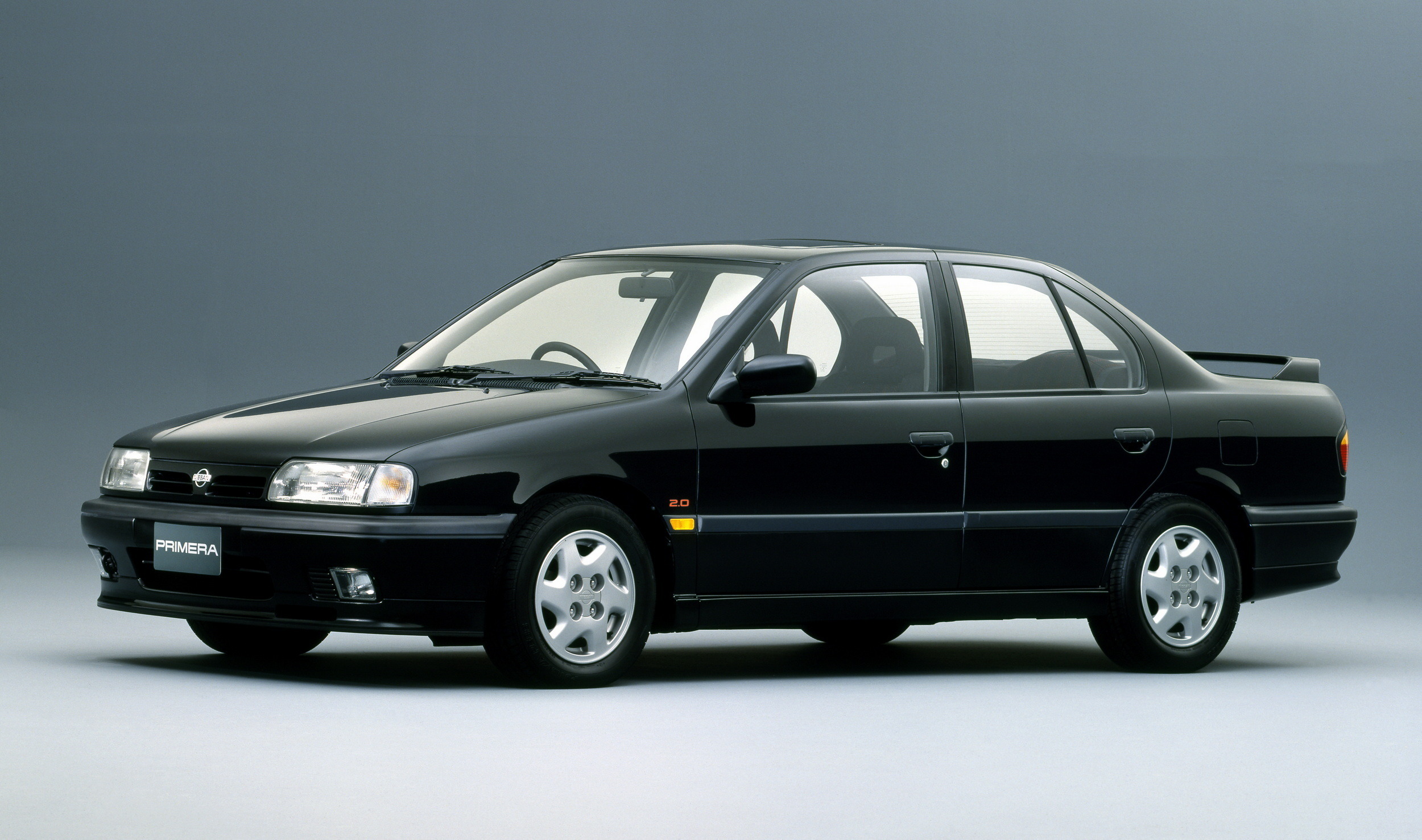 1990 Nissan Primera (1)