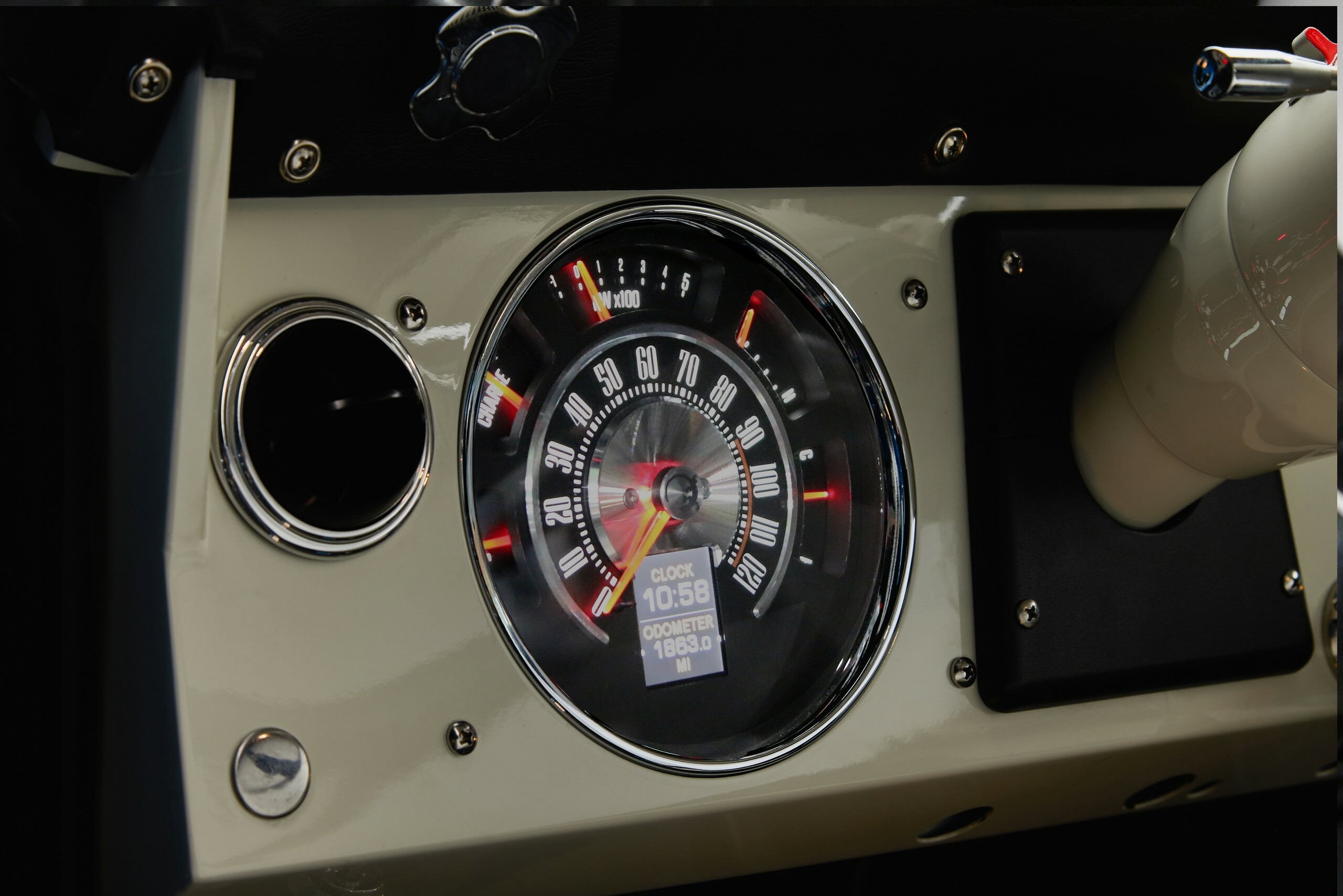 Icon Ford Bronco EV Restomod - 31