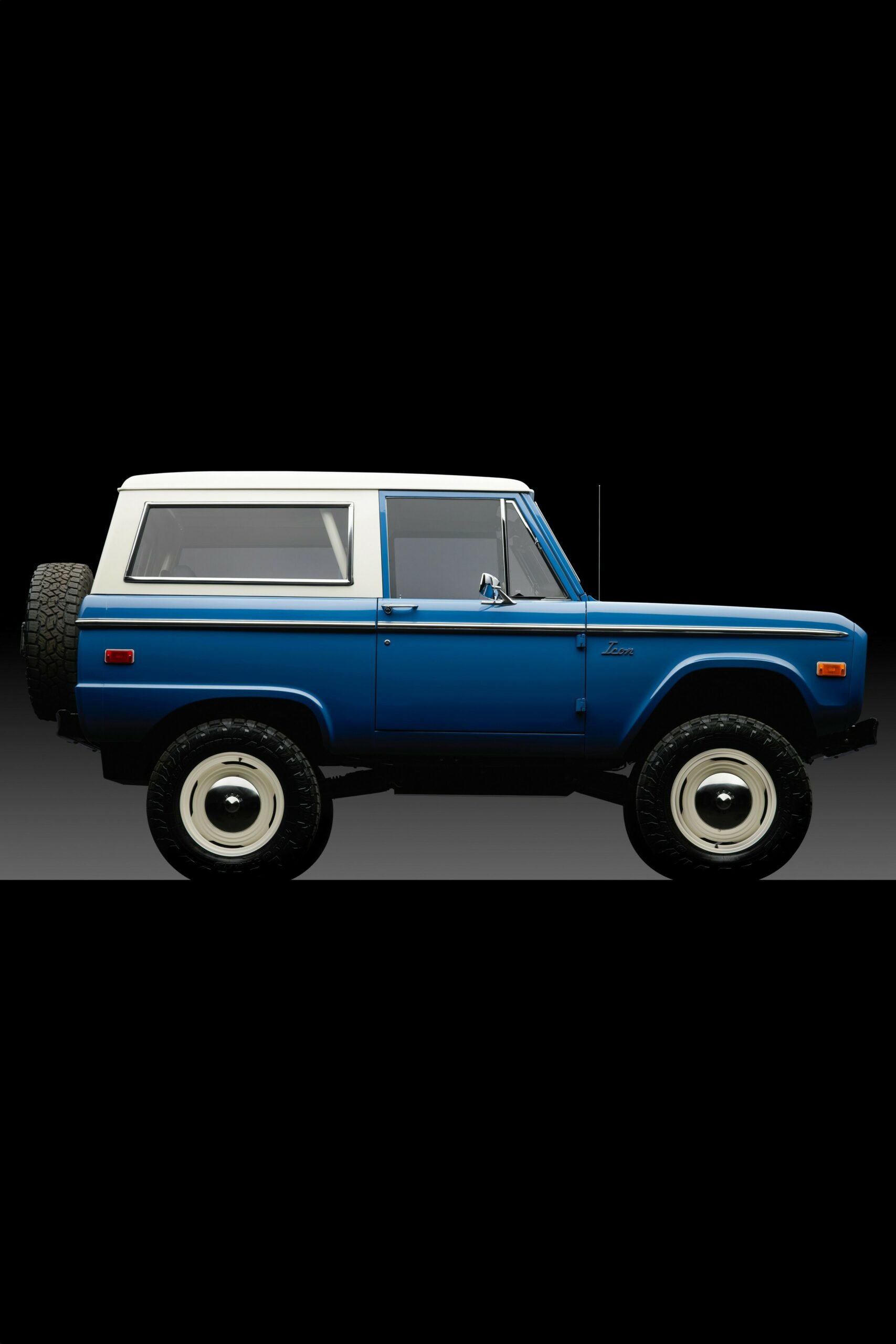 Icon Ford Bronco EV Restomod - 36