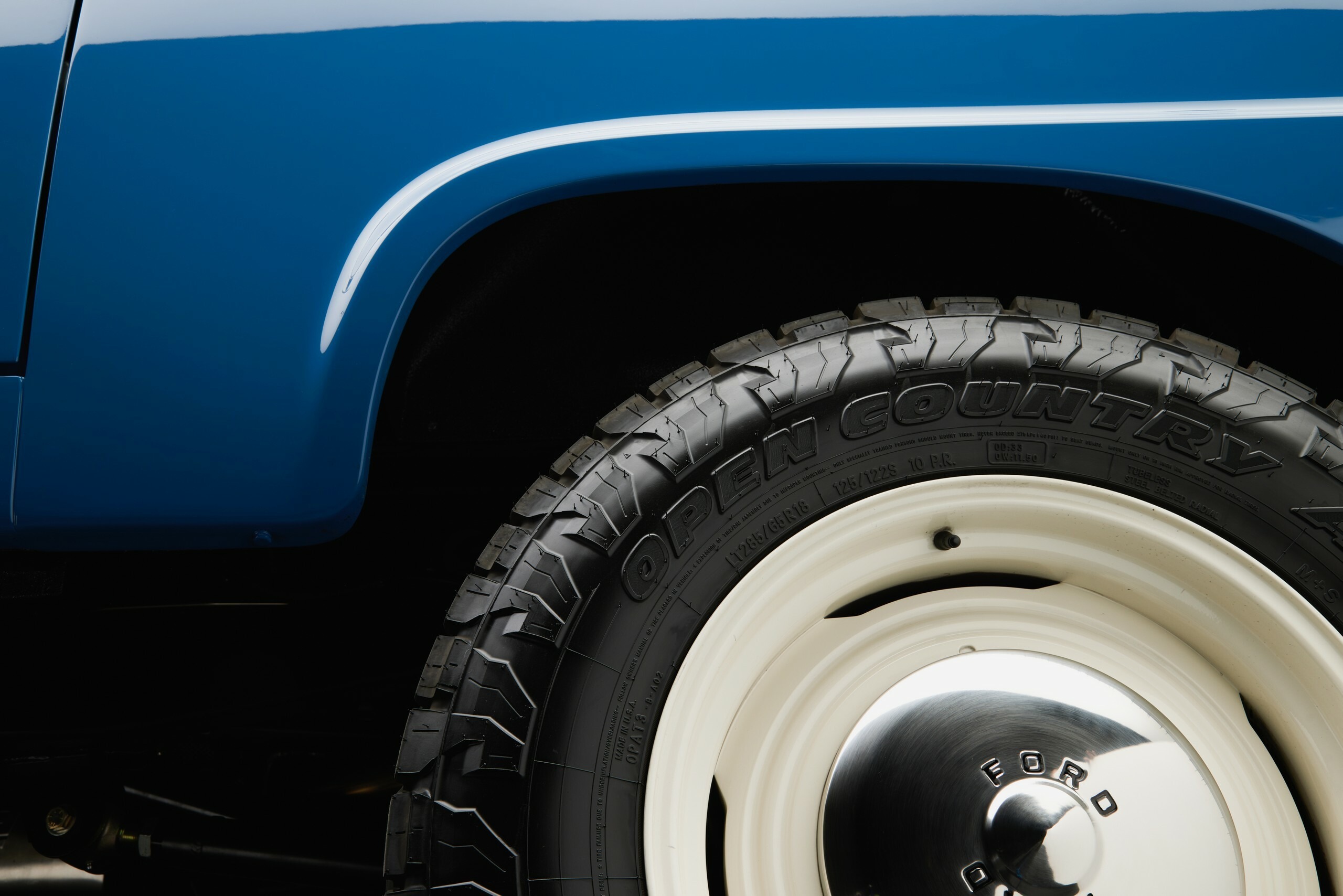 Icon Ford Bronco EV Restomod - 42