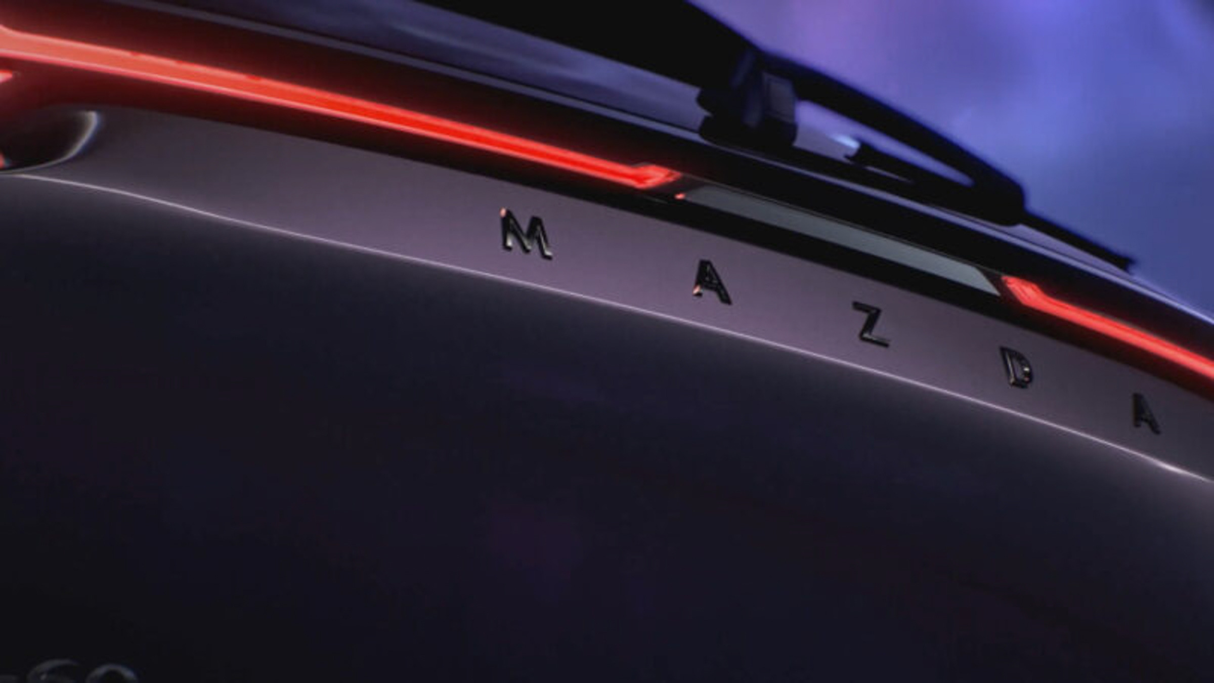Mazda EZ-60 00004
