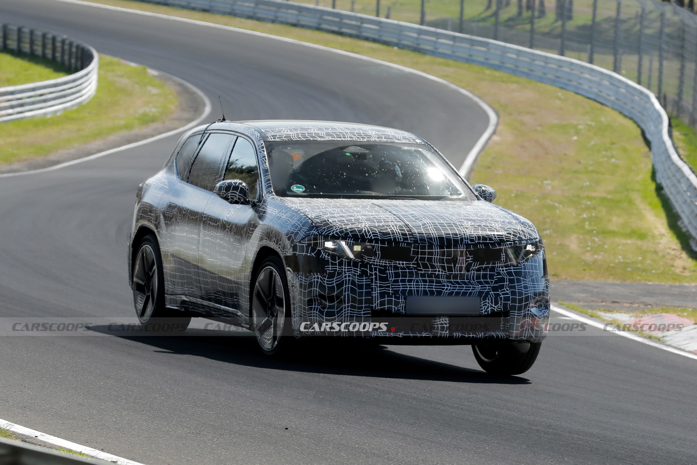 BMW iX3 CS 03
