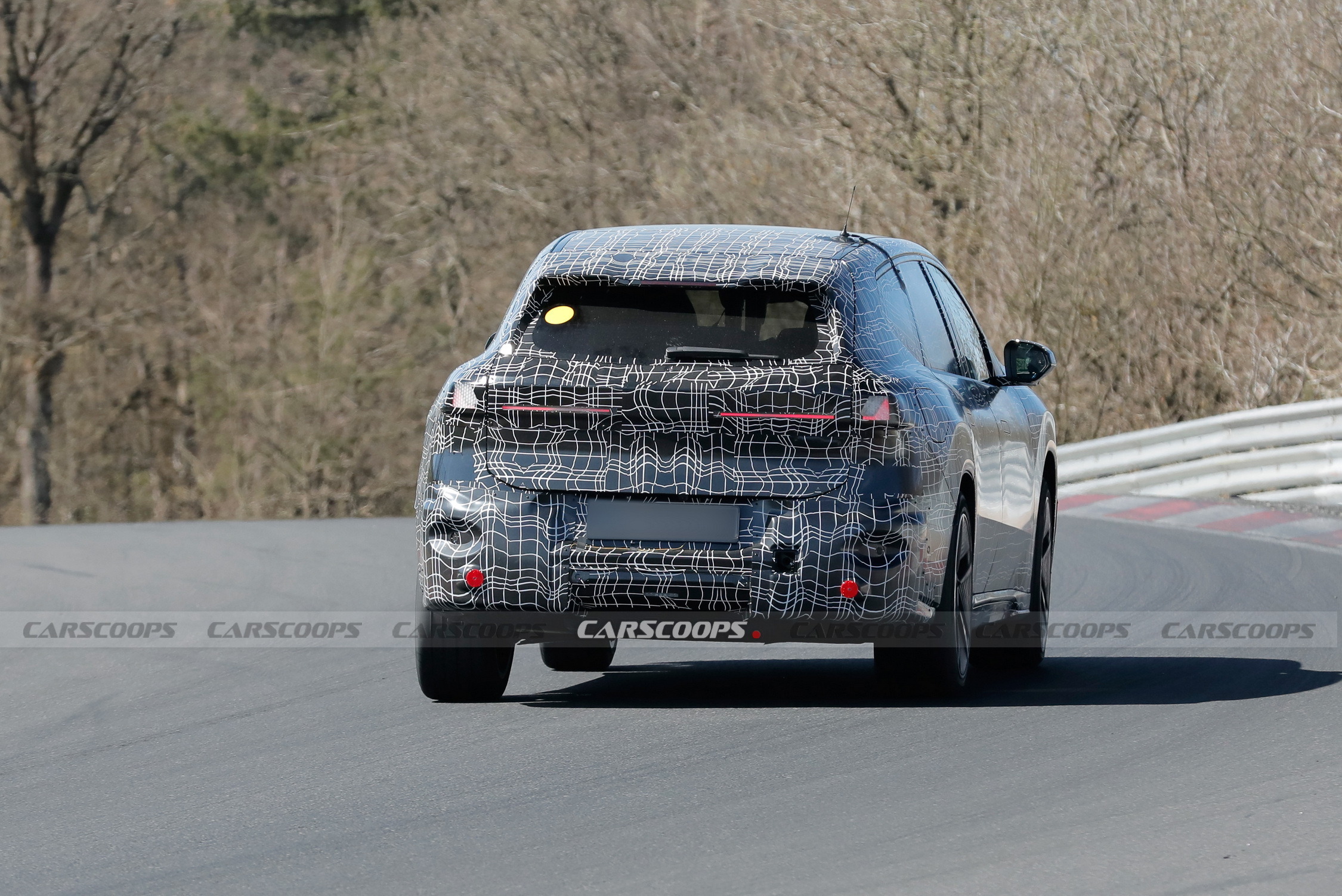 BMW iX3 CS 09