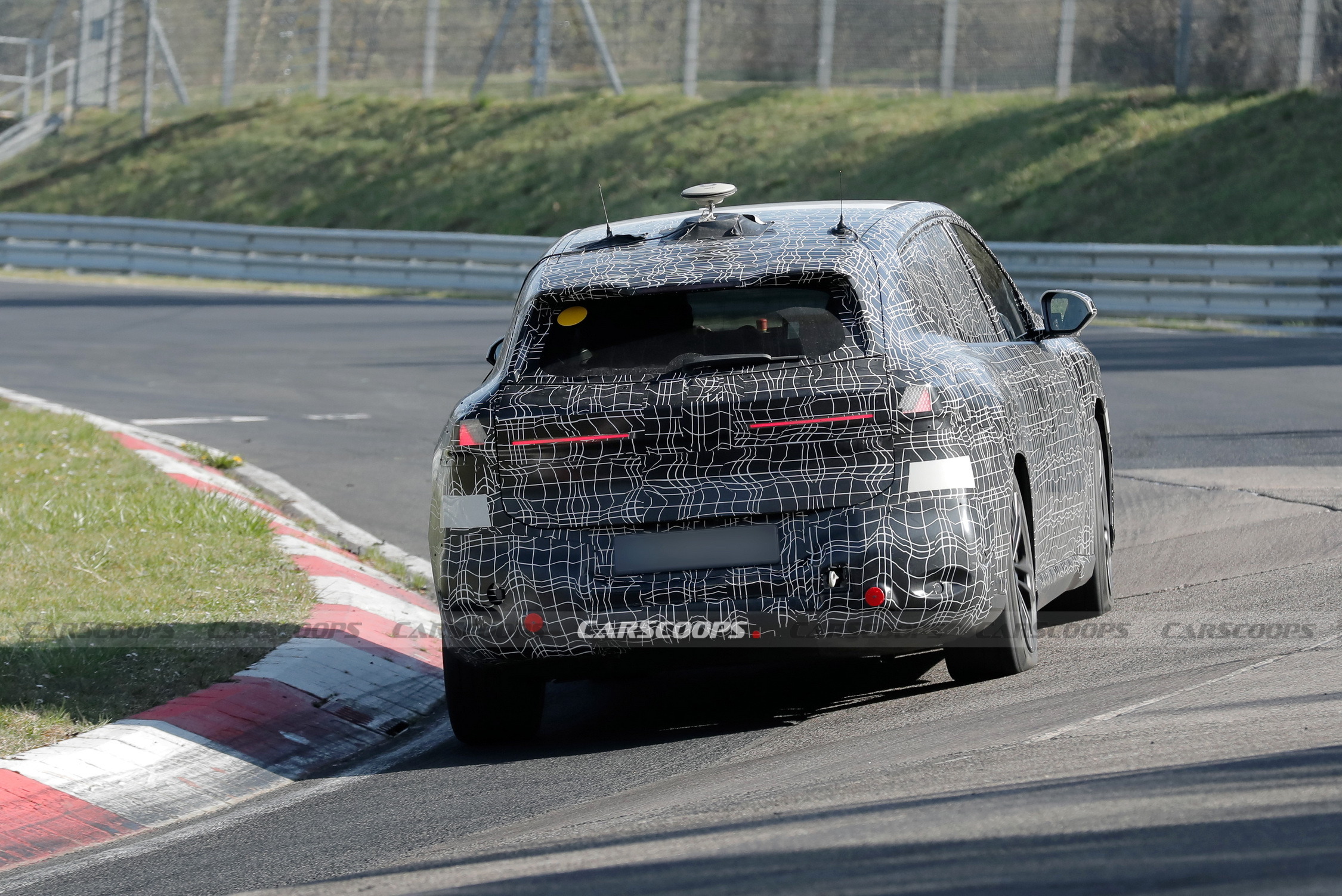 BMW iX3 CS 22