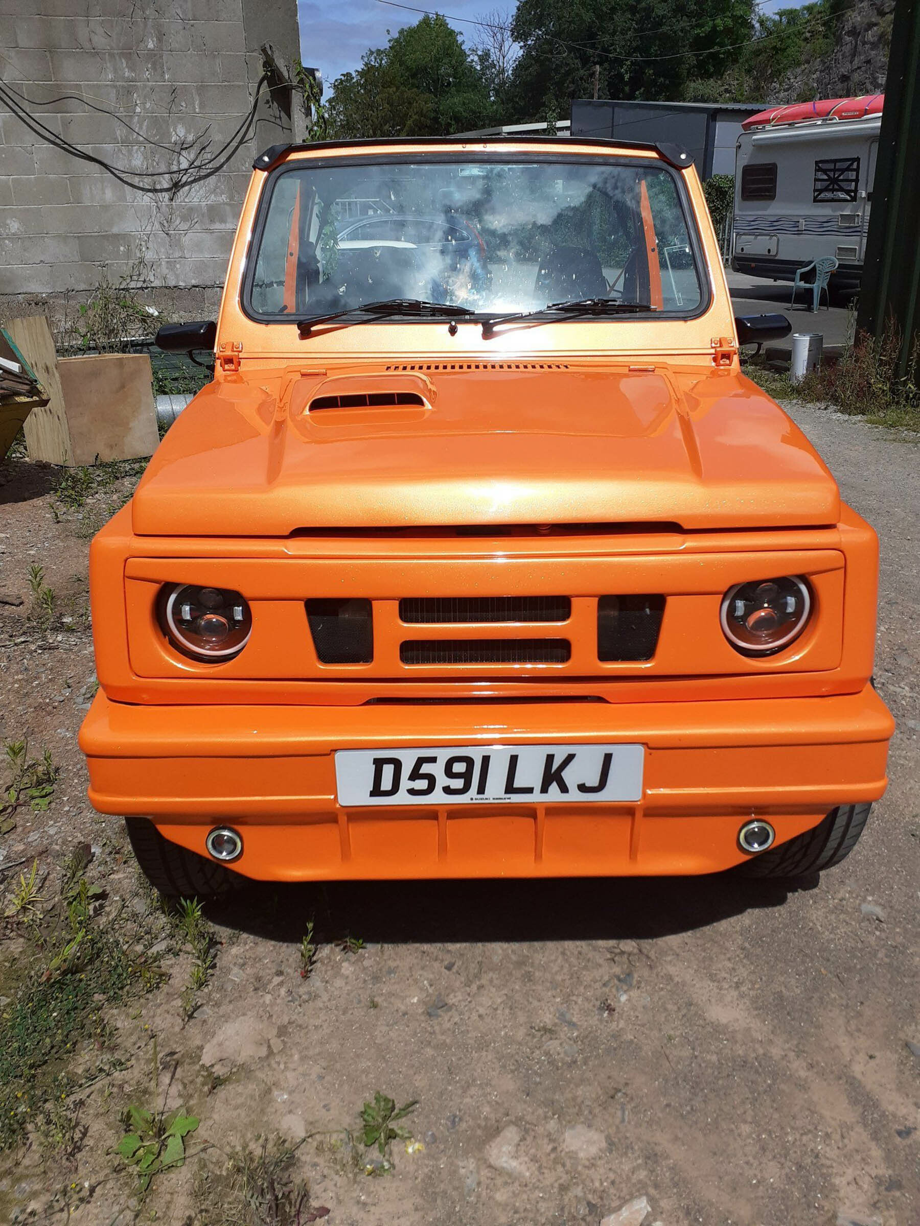 Suzuki SJ413 Jimny mondified 00001