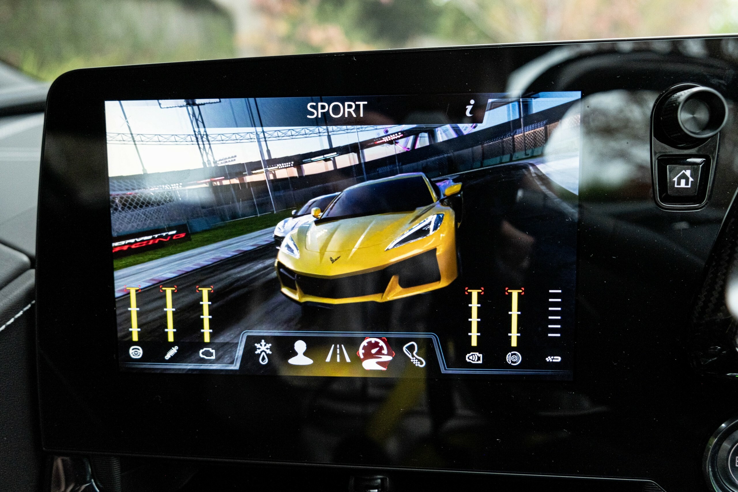 2025 Chevrolet Corvette E-Ray Review - 104