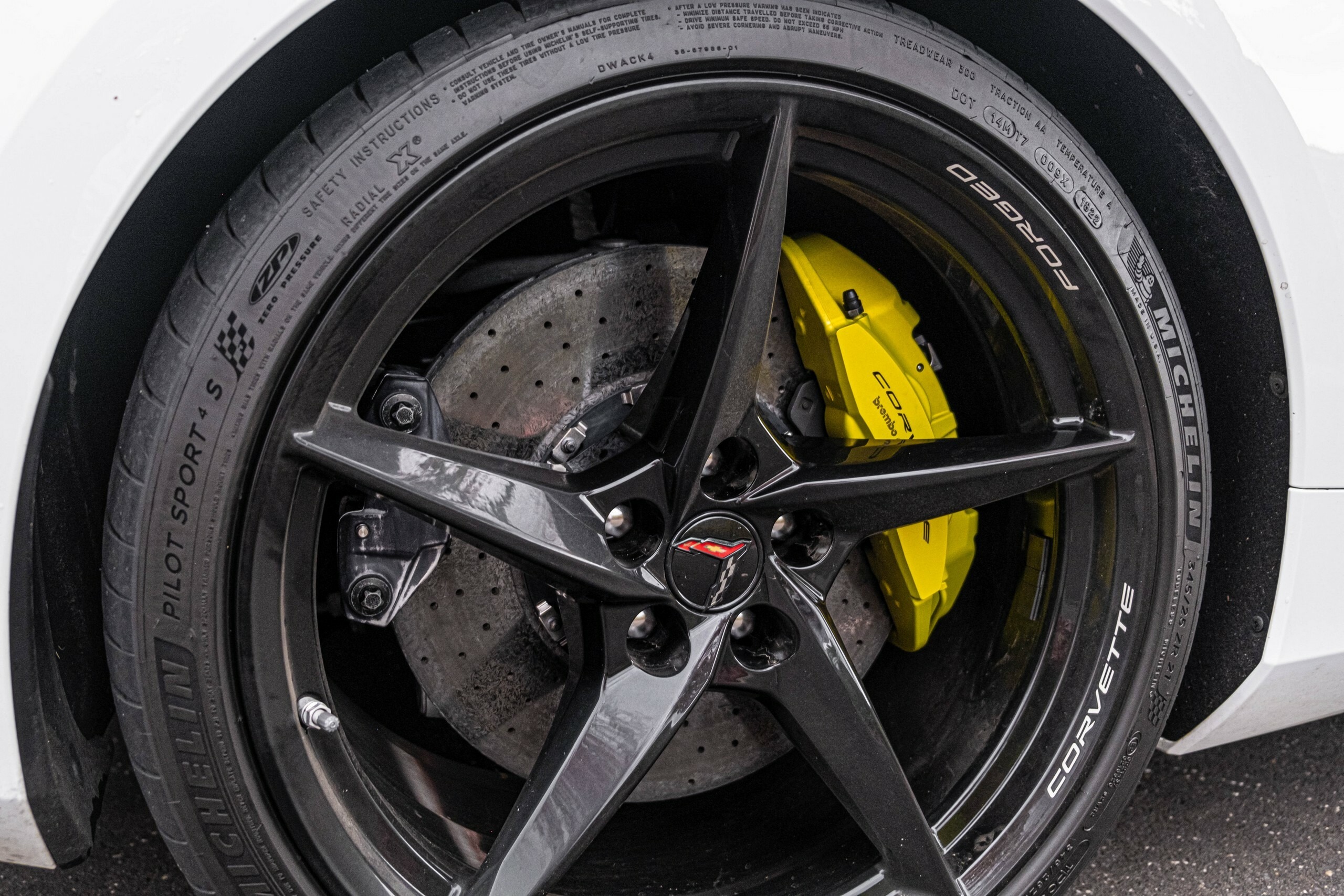 2025 Chevrolet Corvette E-Ray Review - 18