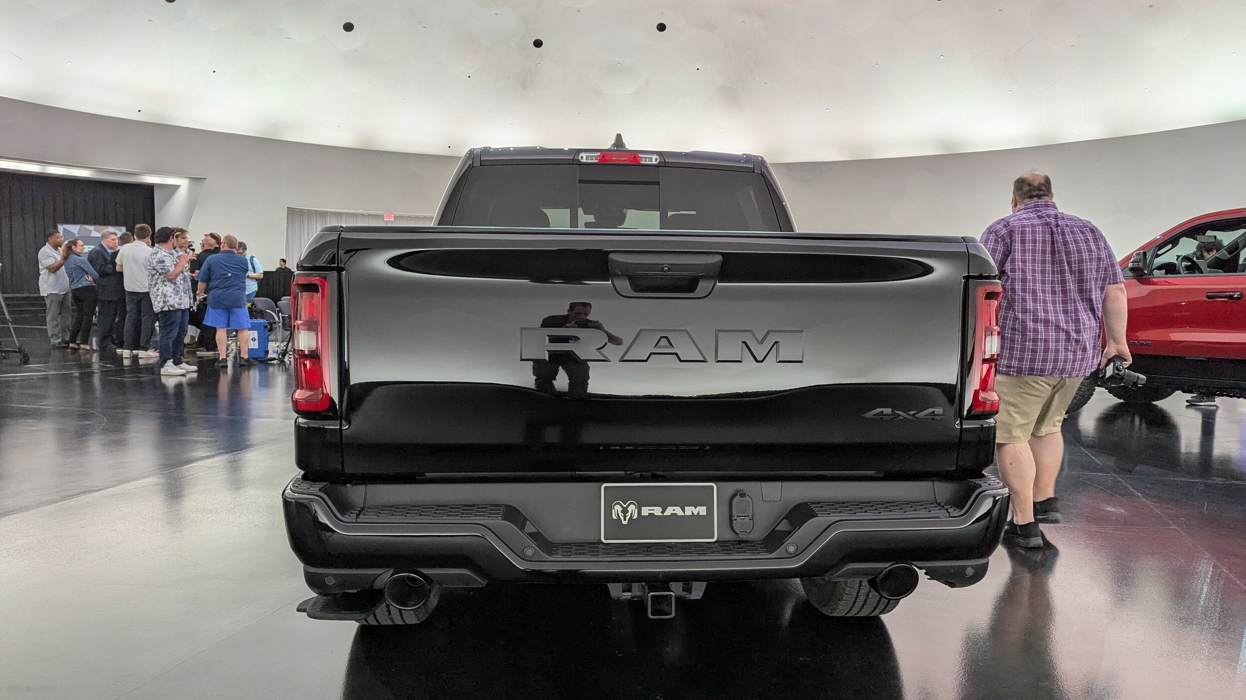 2026 Ram 1500 MG Carscoops 603 11