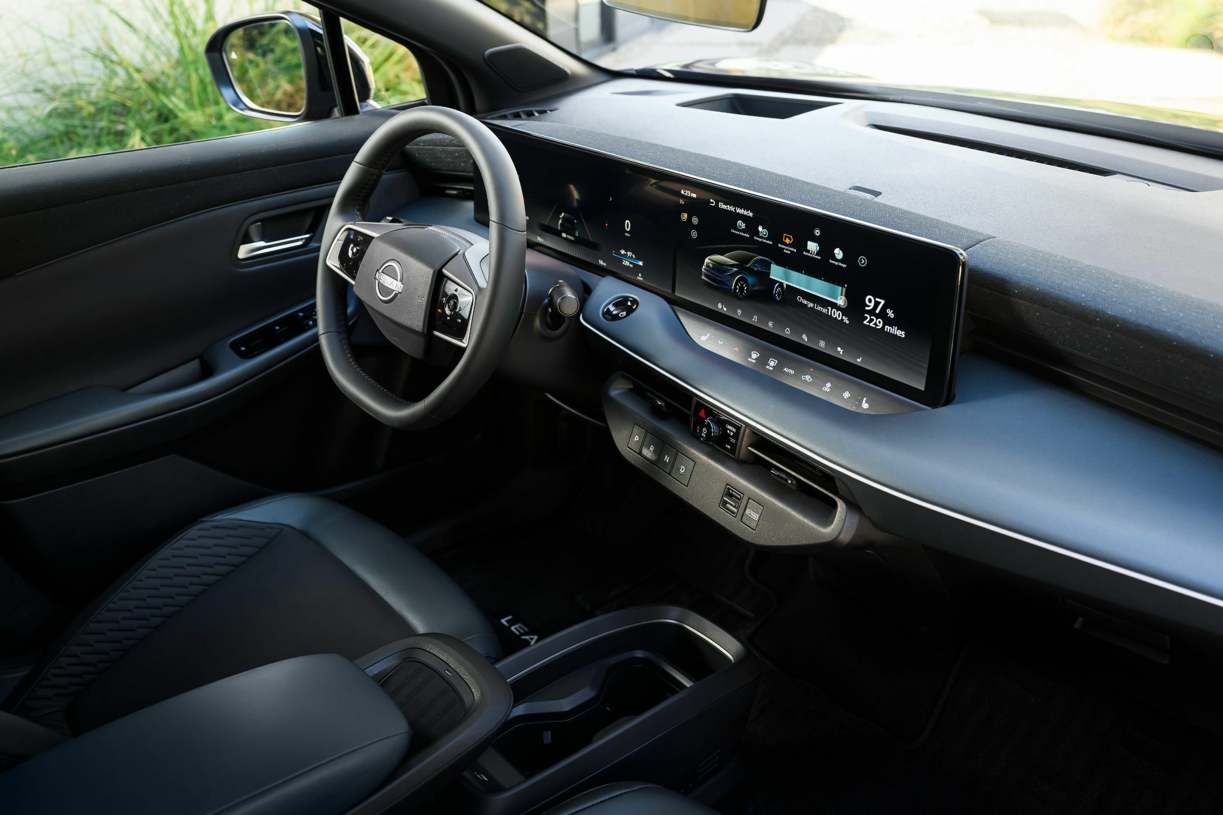 2026 Nissan Leaf - US Spec (13)
