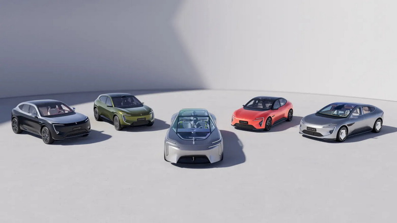 Avatr Vision Xpectra and Avatr lineup