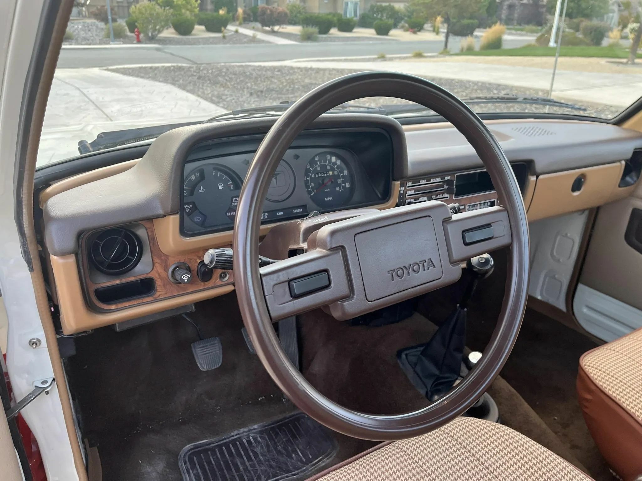 1981 Toyota Pickup 4x4 - 19_result22