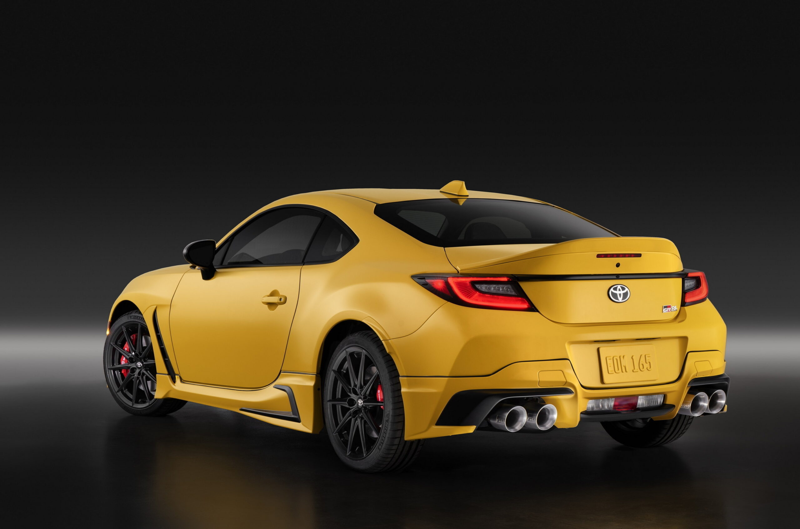 2026-Toyota-GR86_Yuzu_004