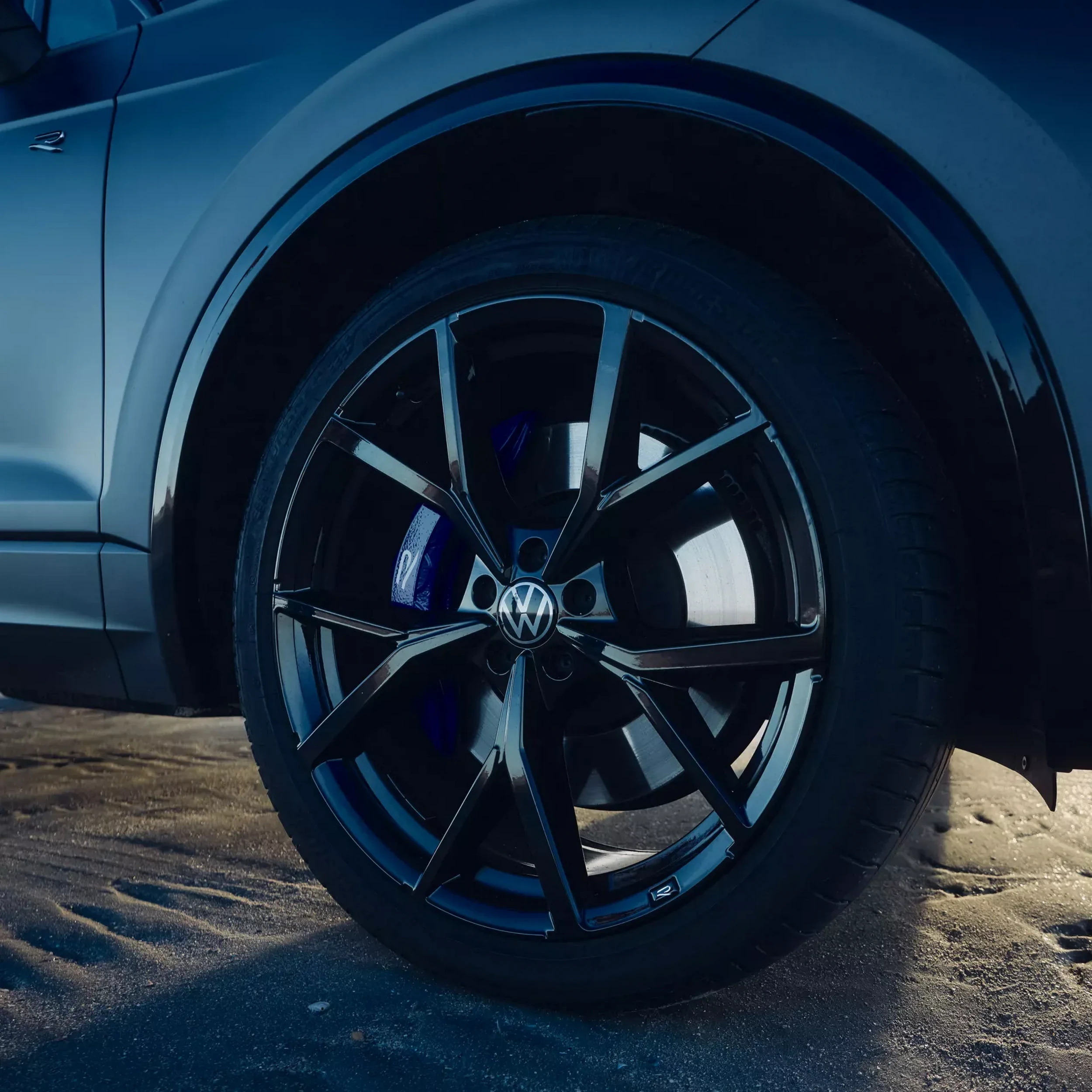 VW Touareg R Hybrid Final Edition (14)