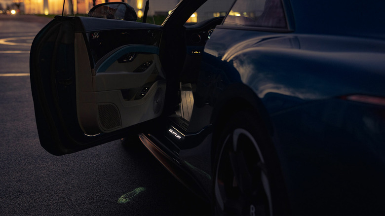 Bentley-Welcome-Lights