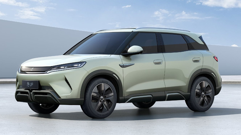 BYD-Yuan-UP-1kk