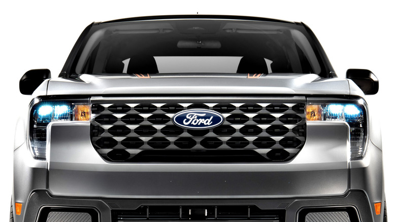 Ford_Custom_Garage_Maverick_300T_Concept4 copy