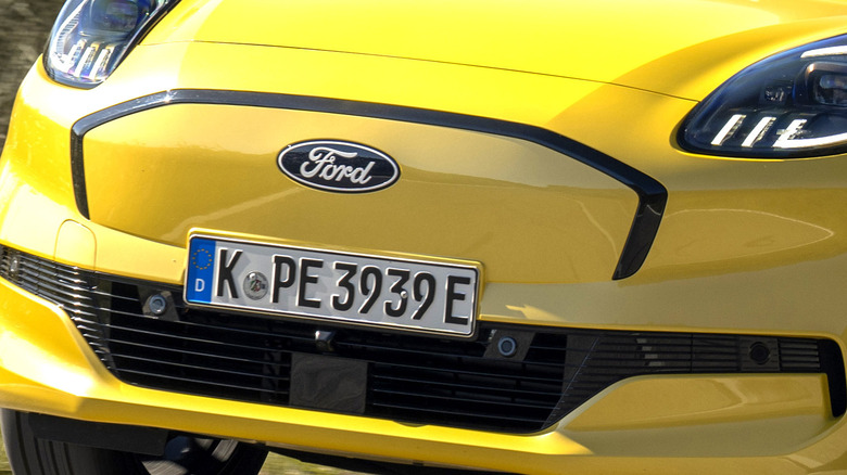 Puma_Gen-E_Electric_Yellow_007 copy
