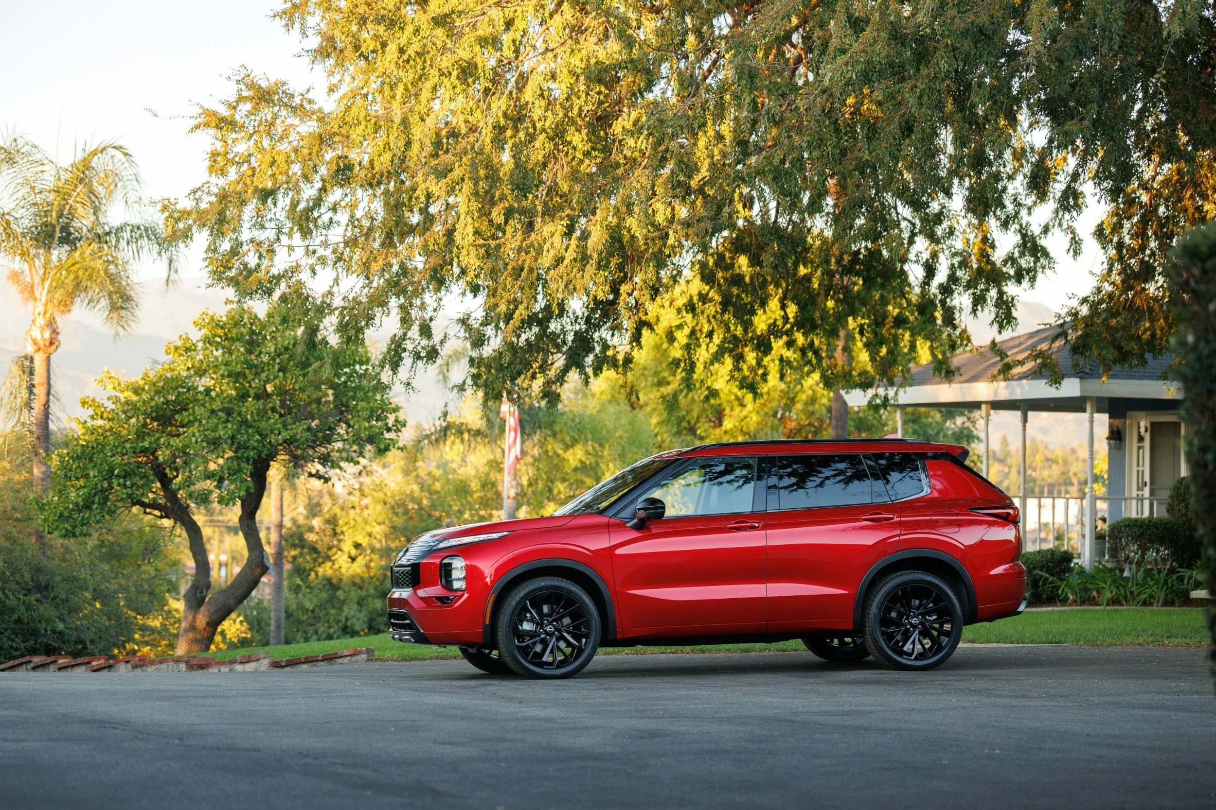 2026 Nissan Rogue Plug-in Hybrid (4)