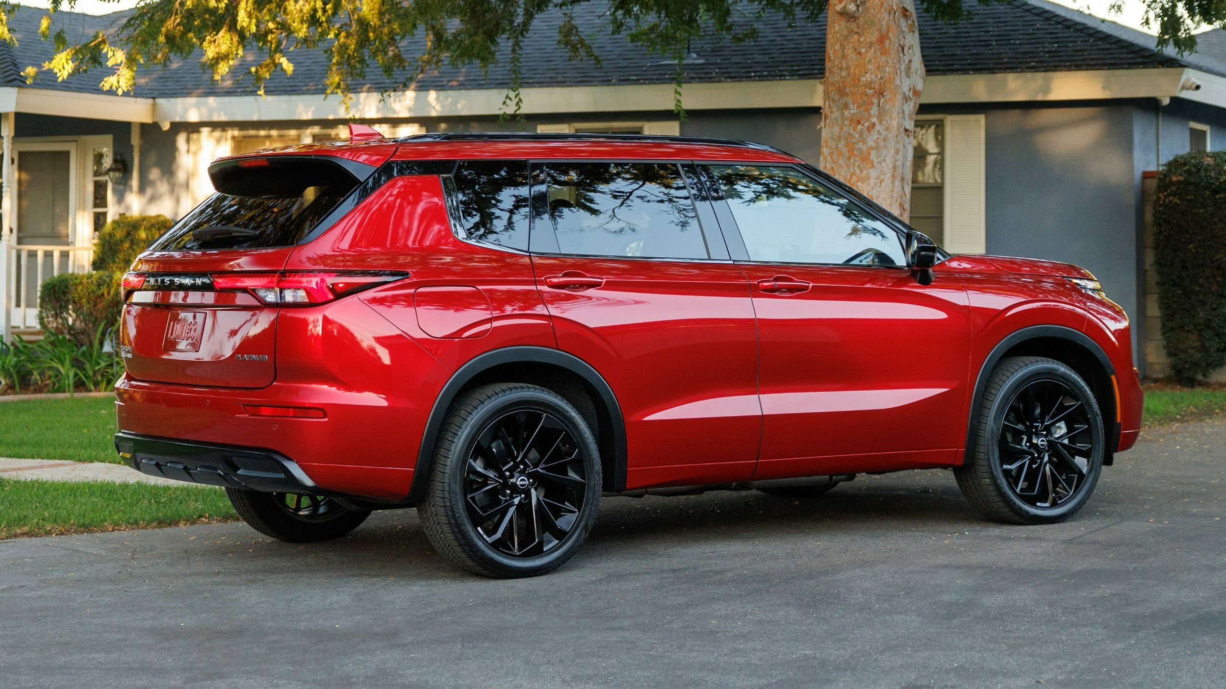 2026 Nissan Rogue Plug-in Hybrid (6) copy