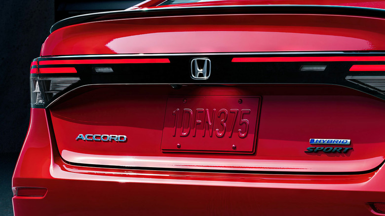 Honda-Accord-Hybrid