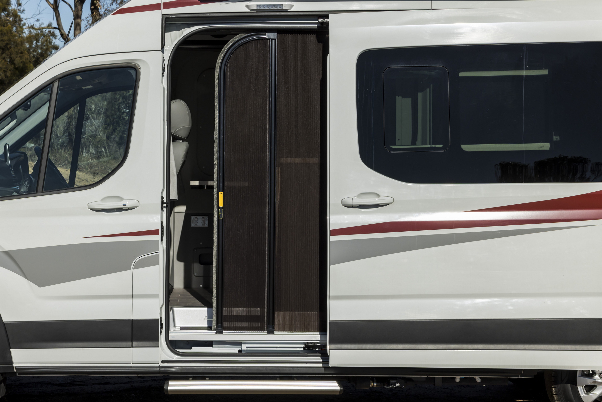 LDV Deliver 9 Campervan -017