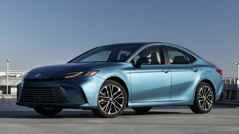2025-Toyota-Camry