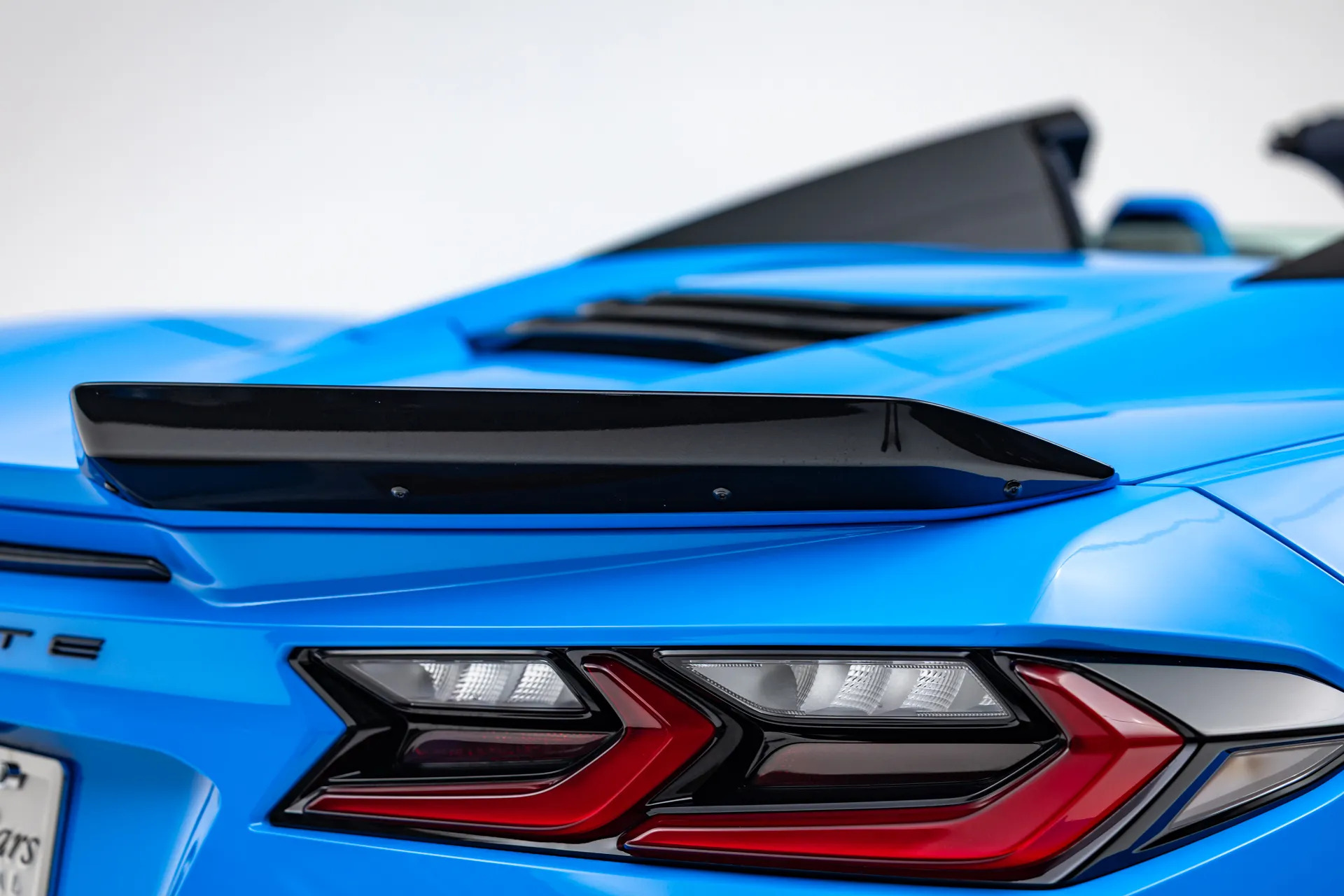 2025 Chevrolet Corvette ZR1 Convrtible Rapid Blue - 12