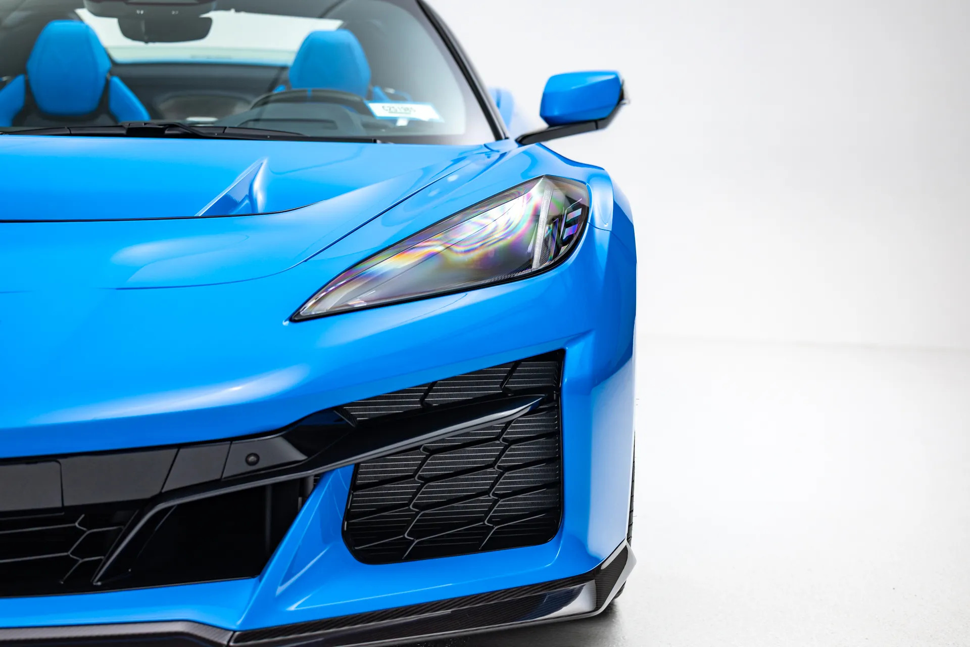 2025 Chevrolet Corvette ZR1 Convrtible Rapid Blue - 9