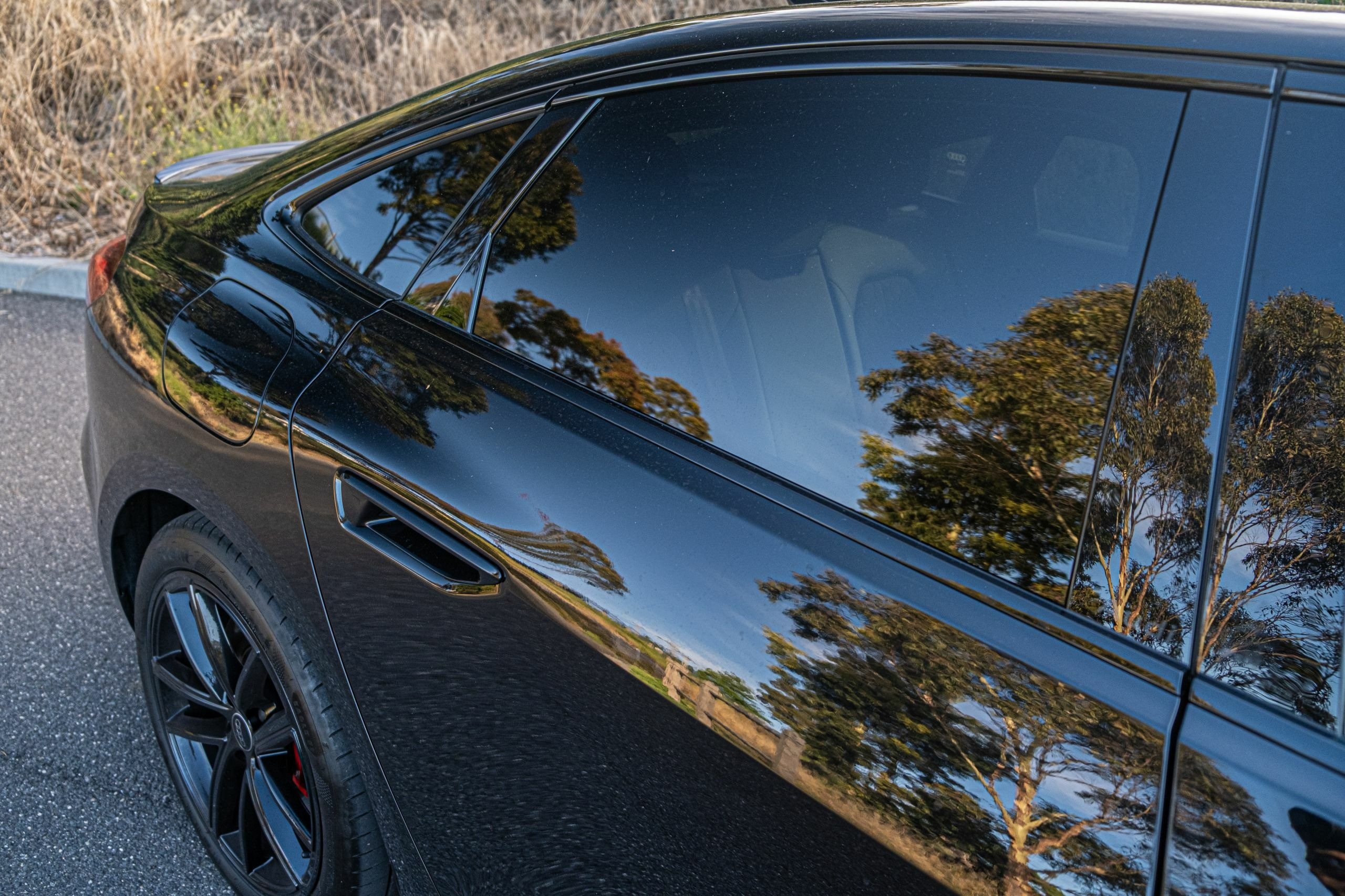 Audi S5 Sedan Review 2 - 12