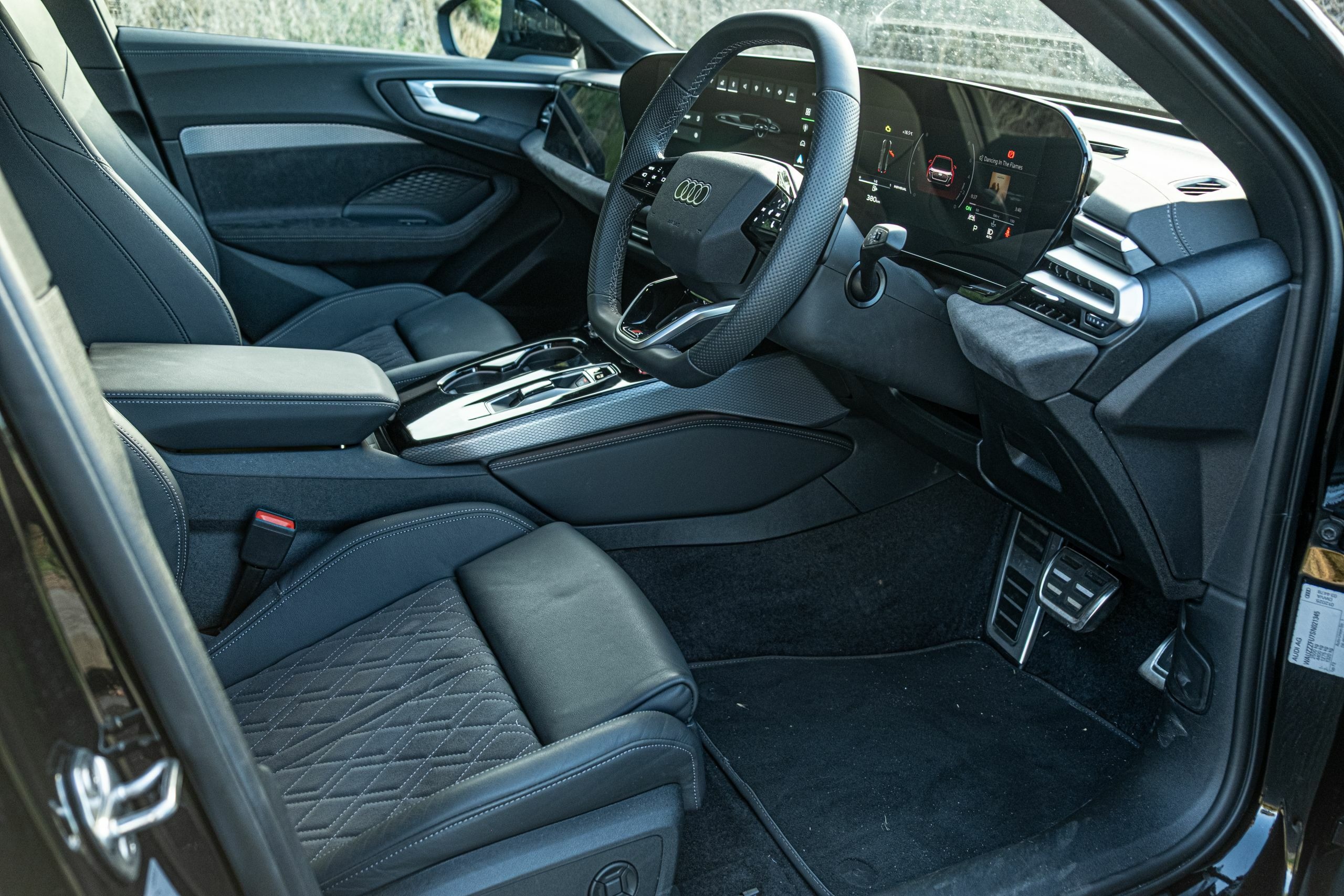 Audi S5 Sedan Review 2 - 26
