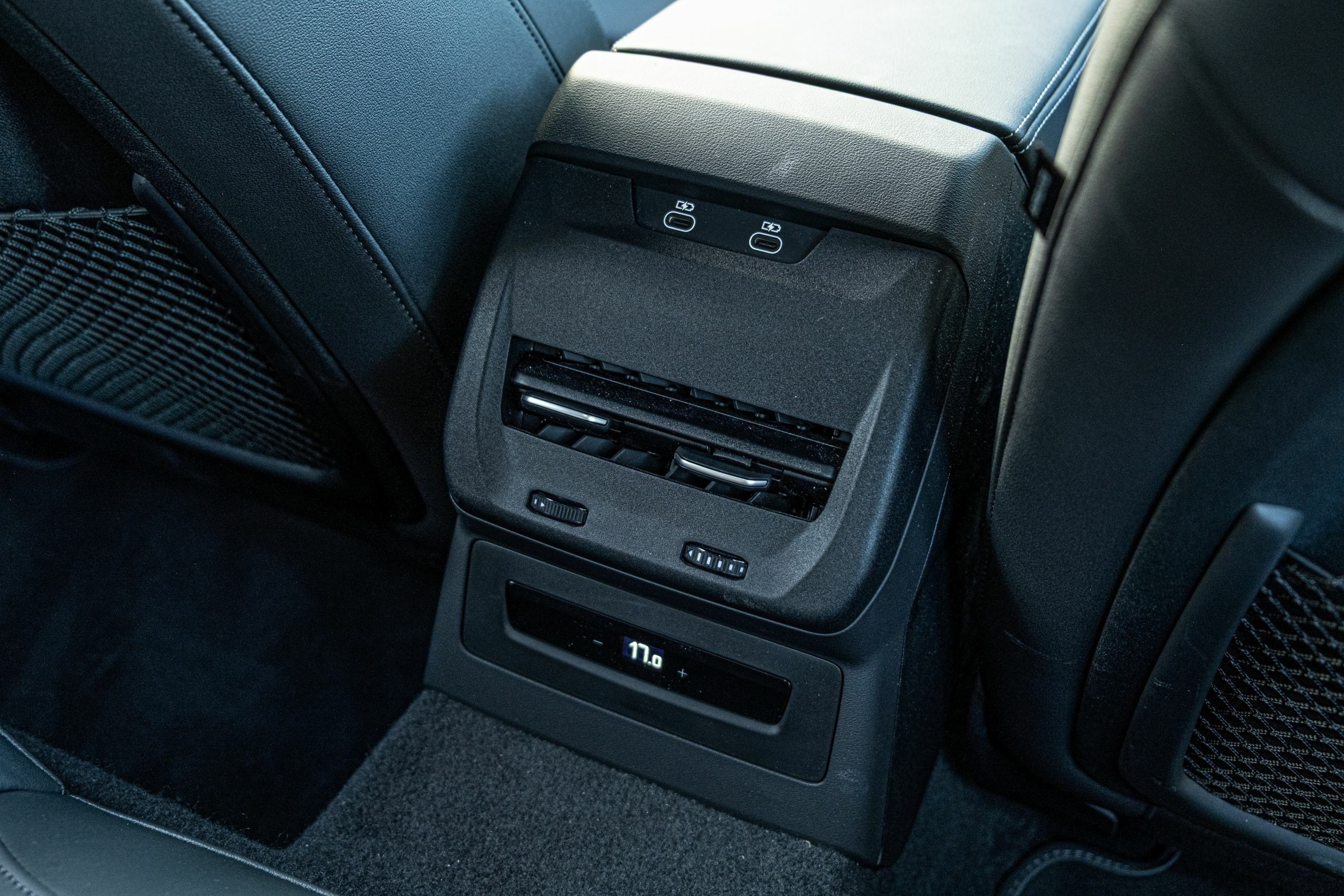 Audi S5 Sedan Review 2 - 38