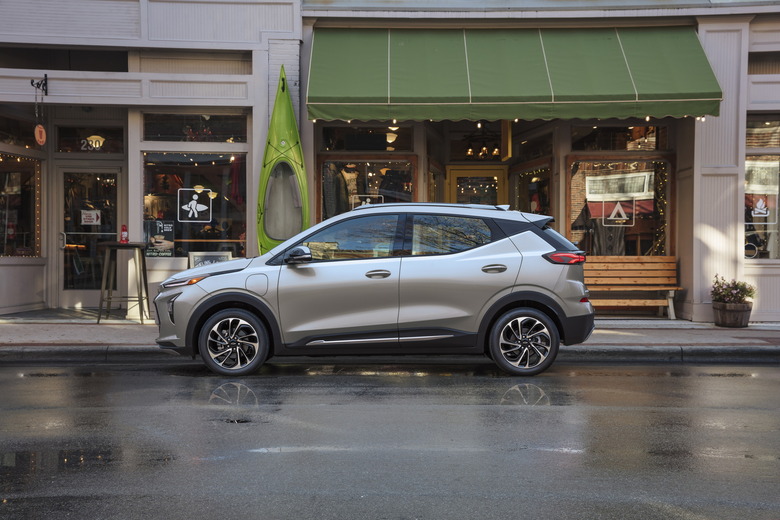 2022 Chevrolet Bolt EUV 3