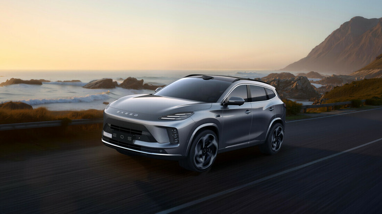 Chery Exlantis E05 - 4