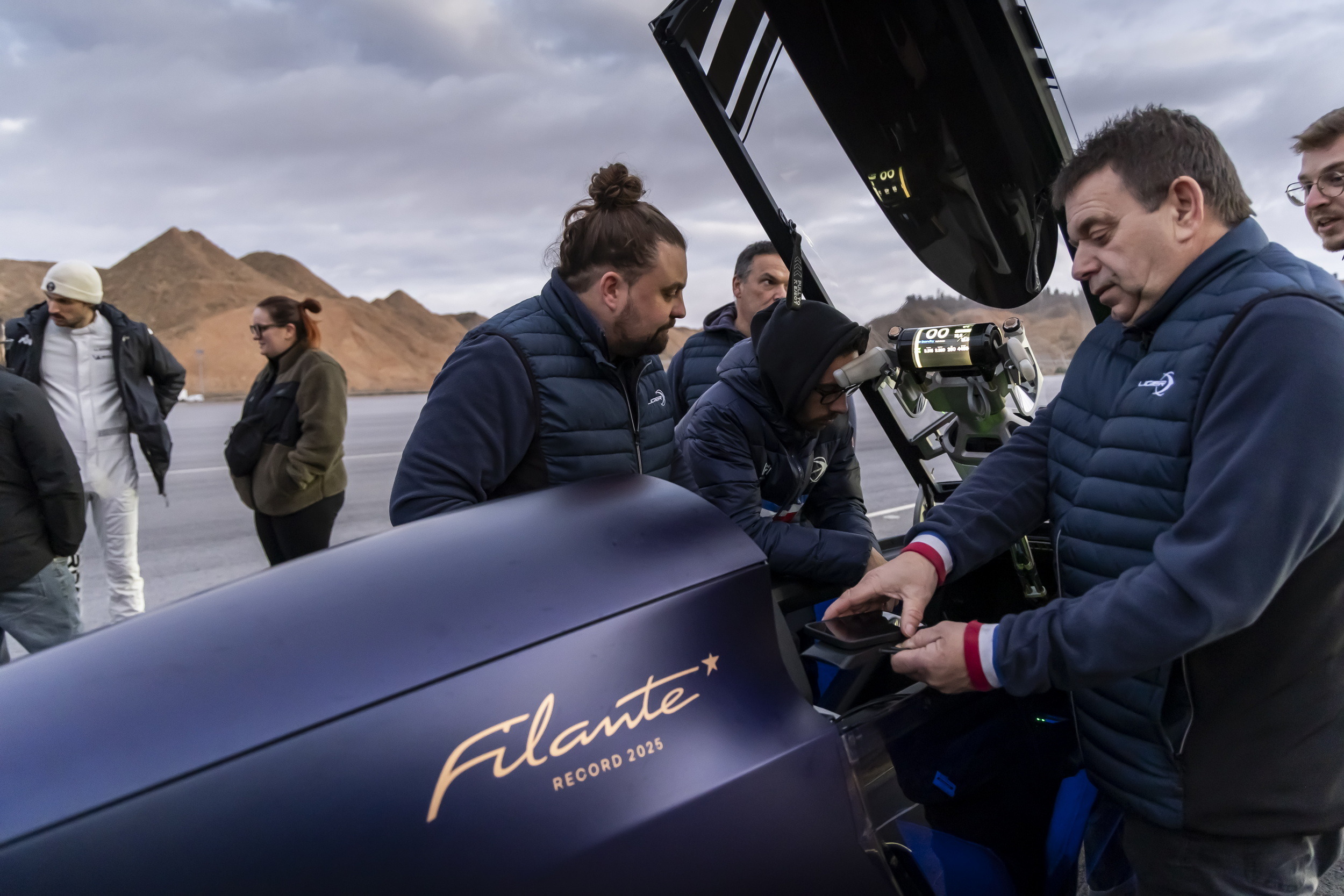 Renault Filante Record 2025 - team (12)