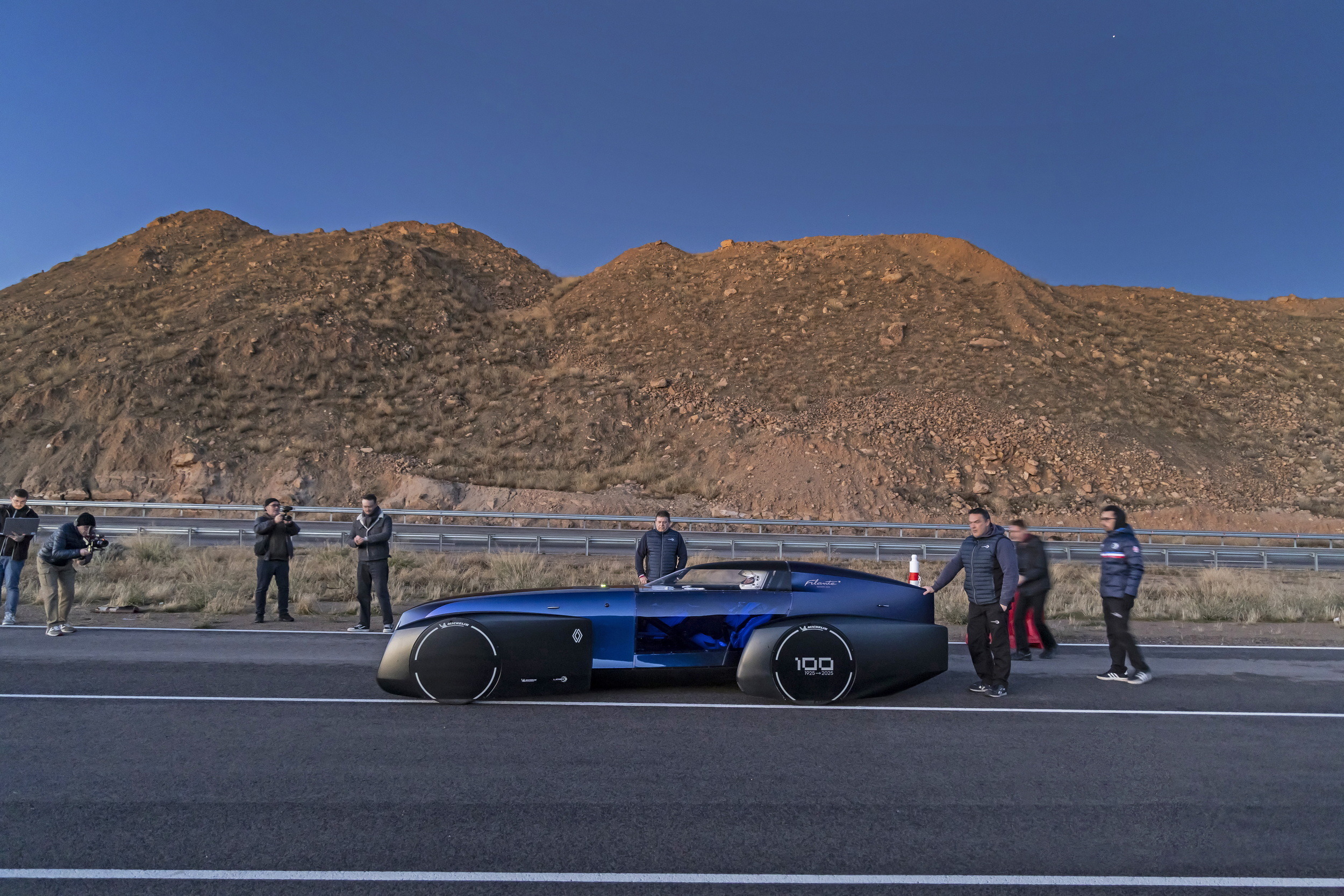 Renault Filante Record 2025 - team (23)