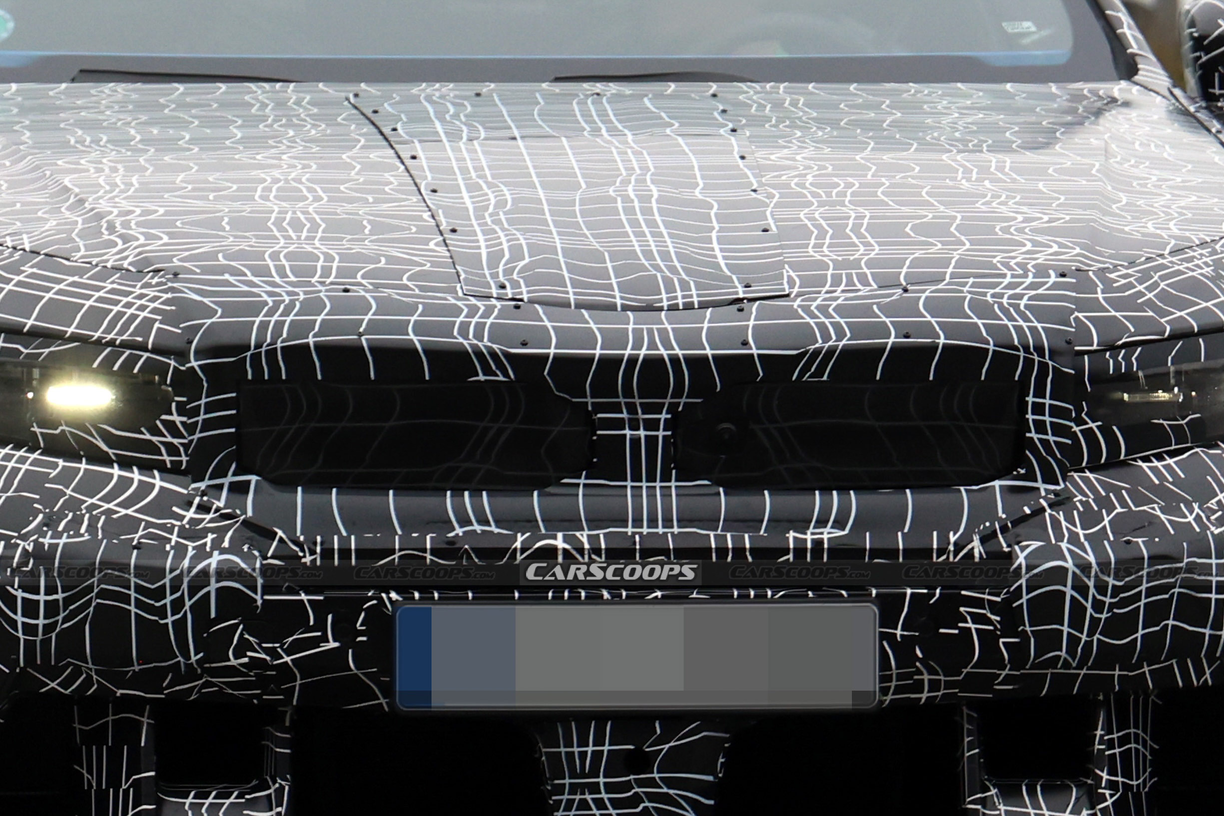 BMW M5 spy shots 00001