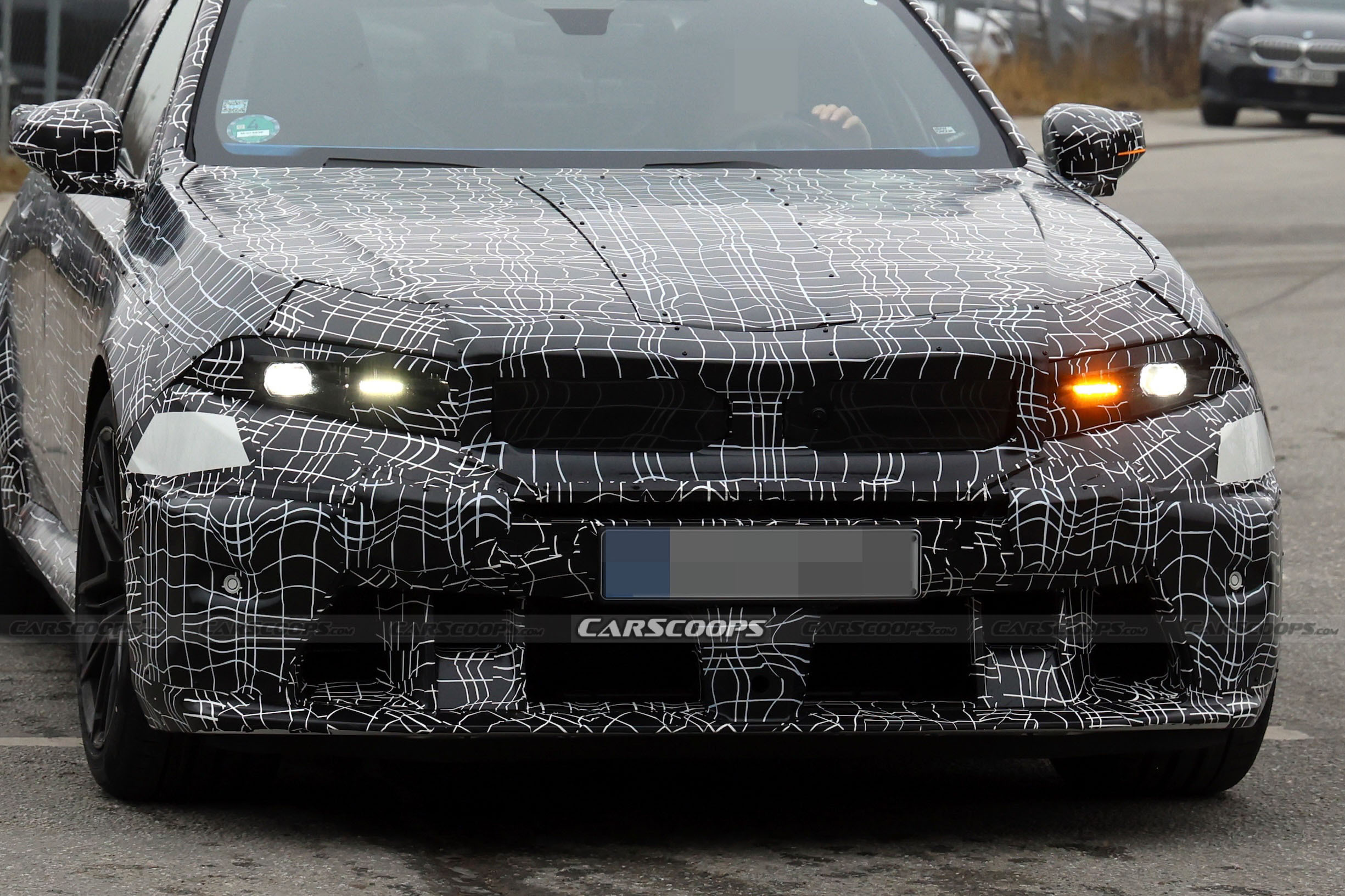 BMW M5 spy shots 00004