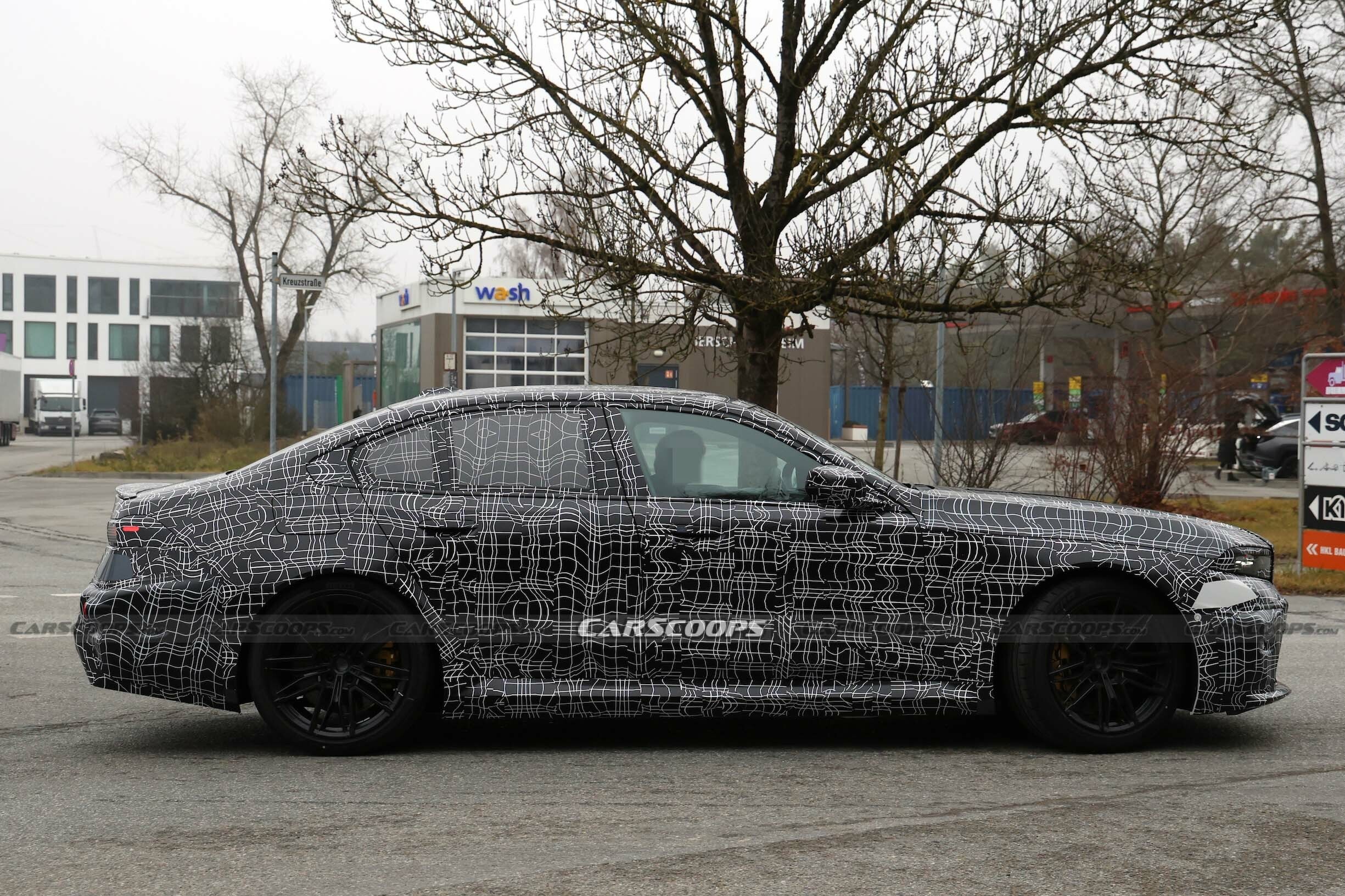 BMW M5 spy shots 00011