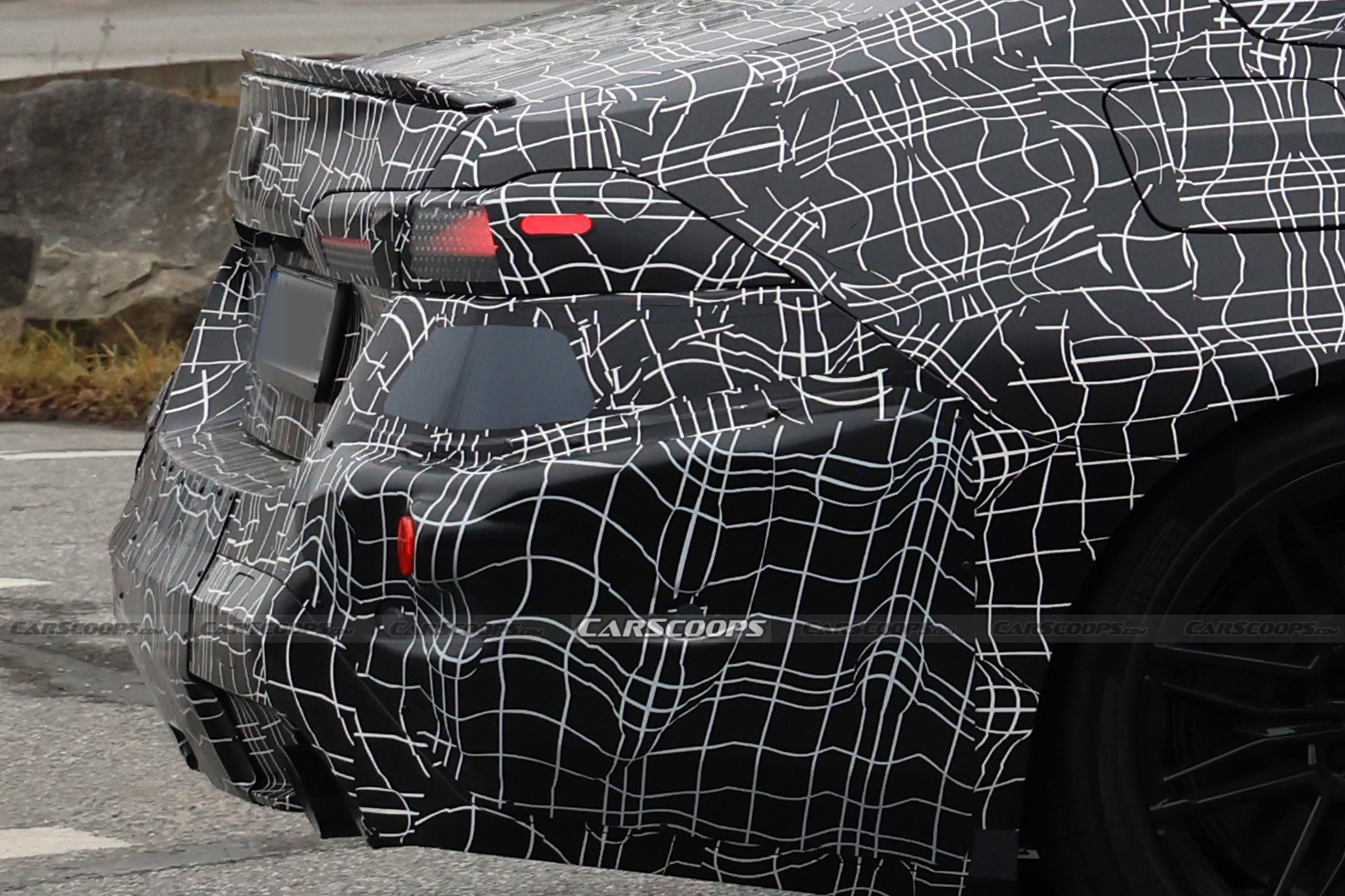 BMW M5 spy shots 00013