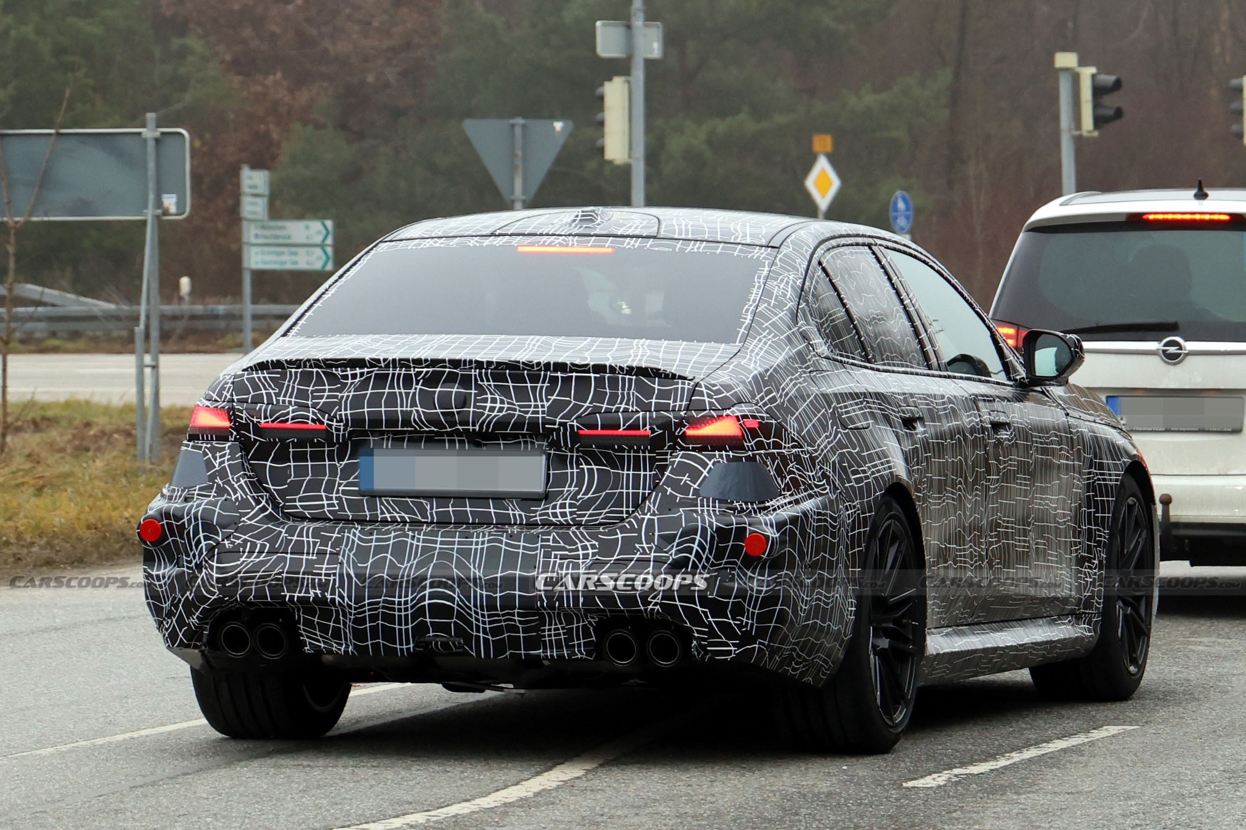 BMW M5 spy shots 00020