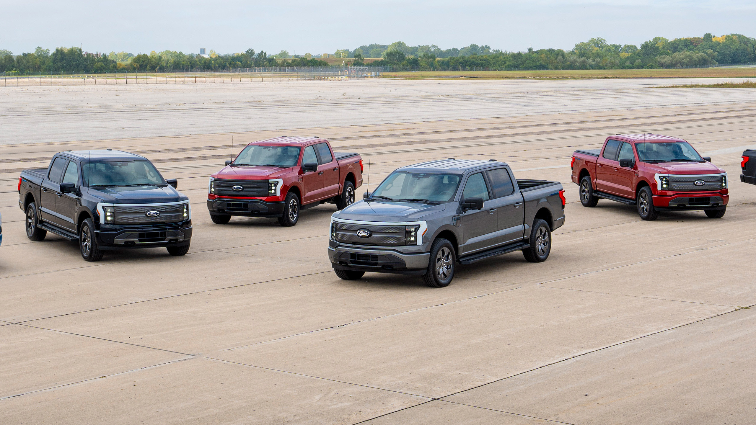 F-150-Lightning-Familya