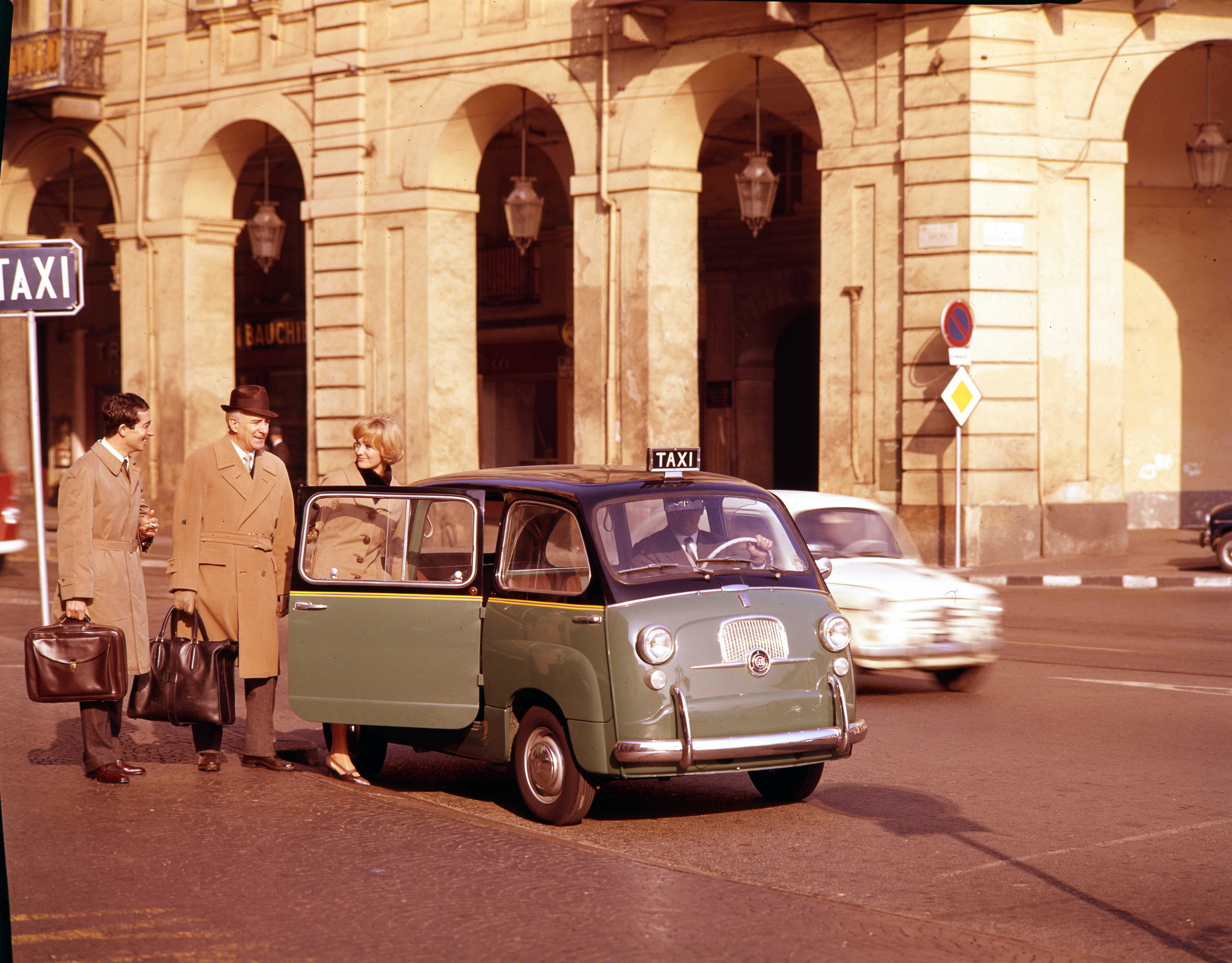 1955 Fiat 600 Multipla (3)