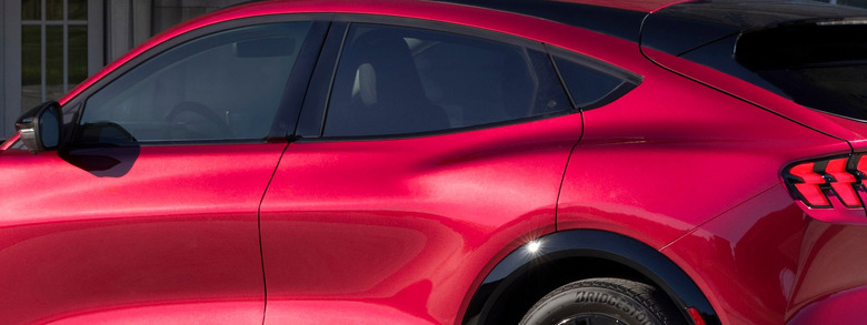 2025 Mustang Mach-E Premium Sport Appearance Package_05 copy