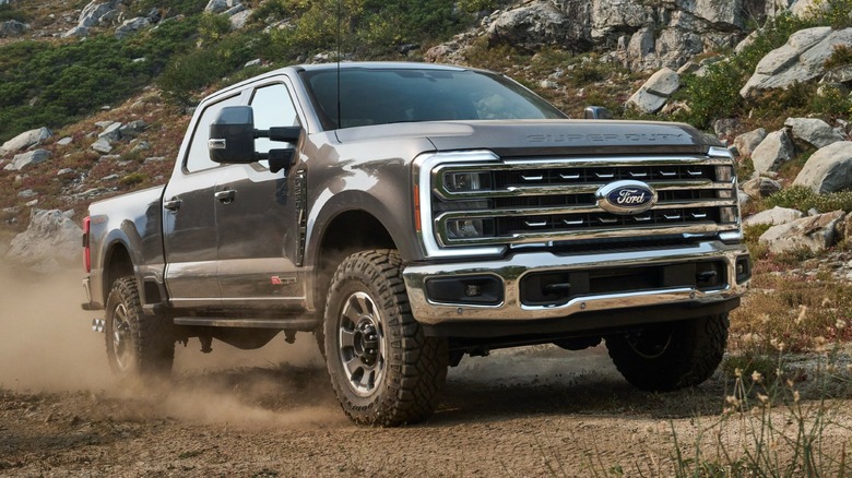 2023 Ford Super Duty F-250 Tremor Off-Road Package