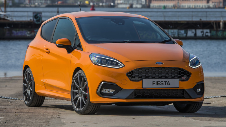 Ford-Fiesta-3a