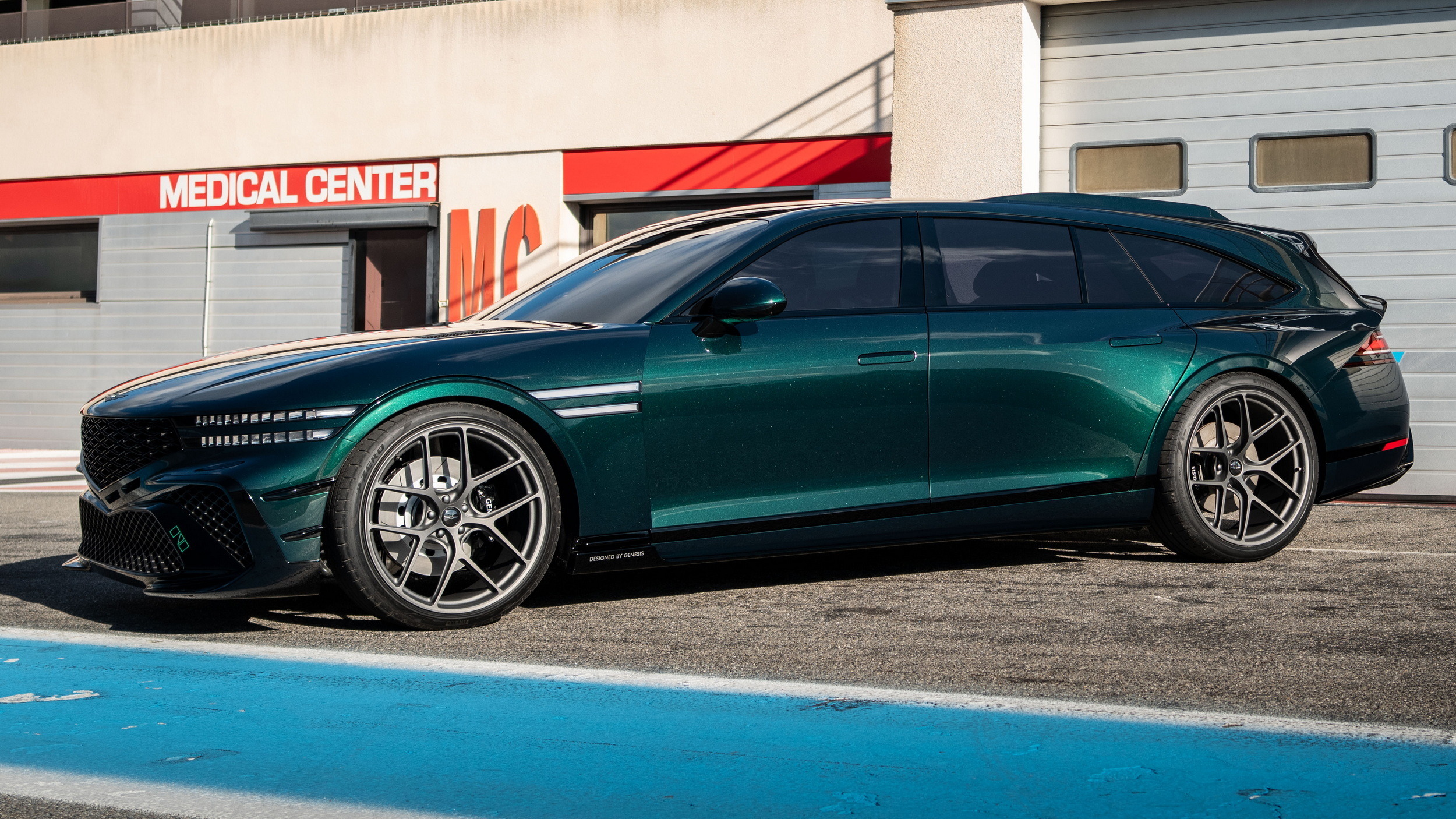 Genesis G90 Wingback (1) copy