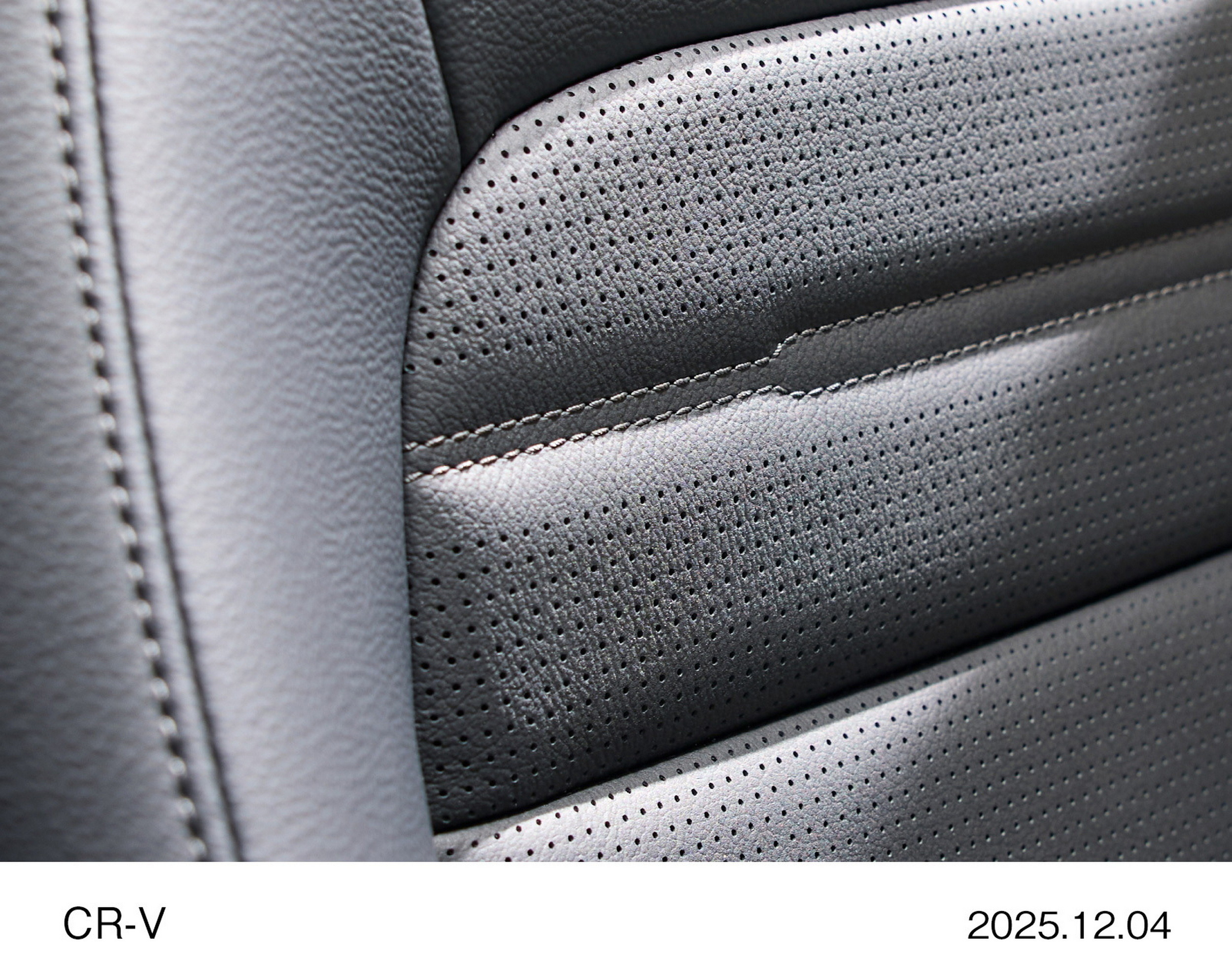 Honda CR-V eHEV RS Black Edition - Japan (10)