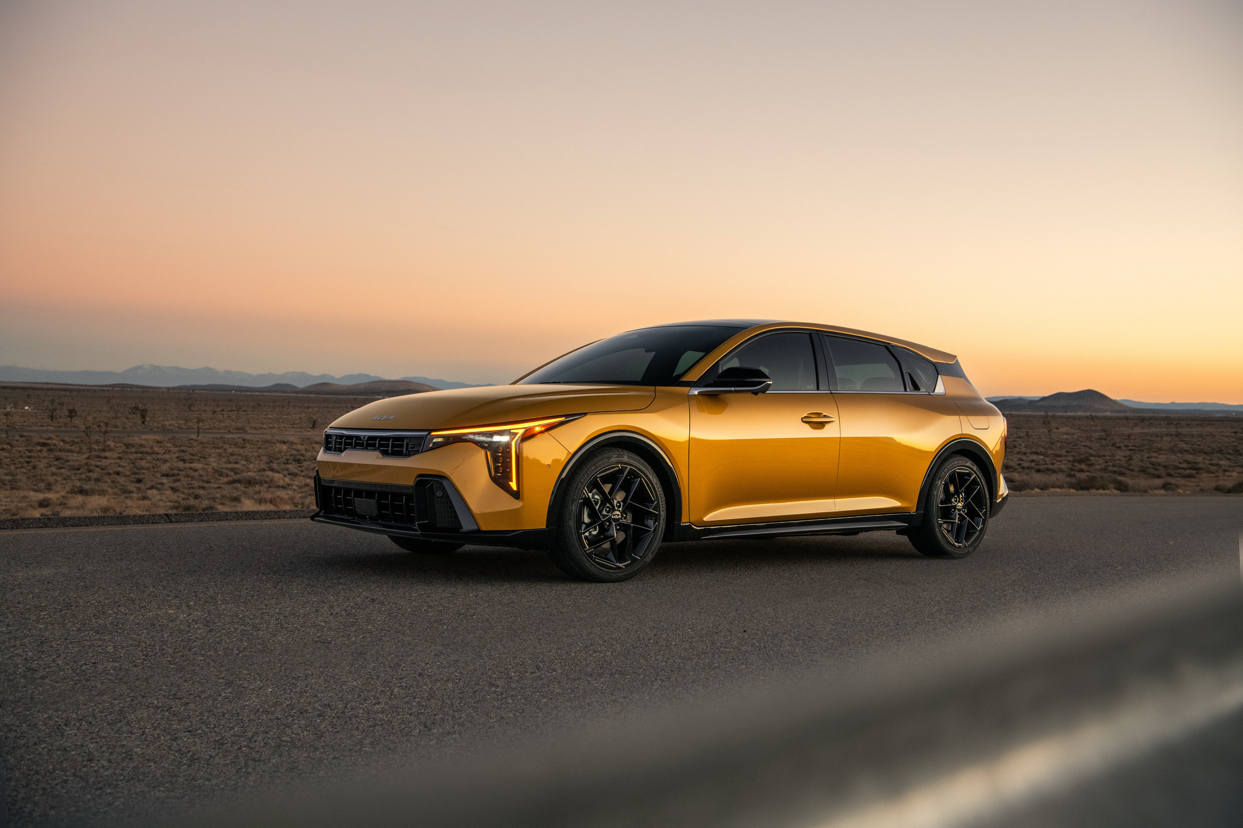 Kia K4 Hatchback USA 1
