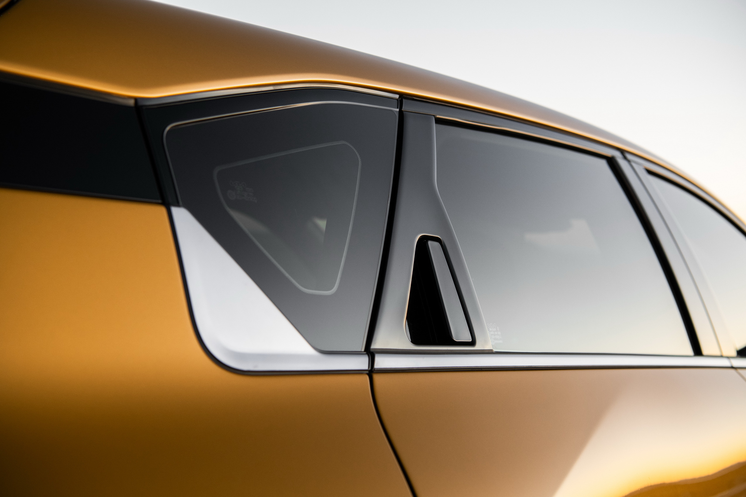 Kia K4 Hatchback USA 11